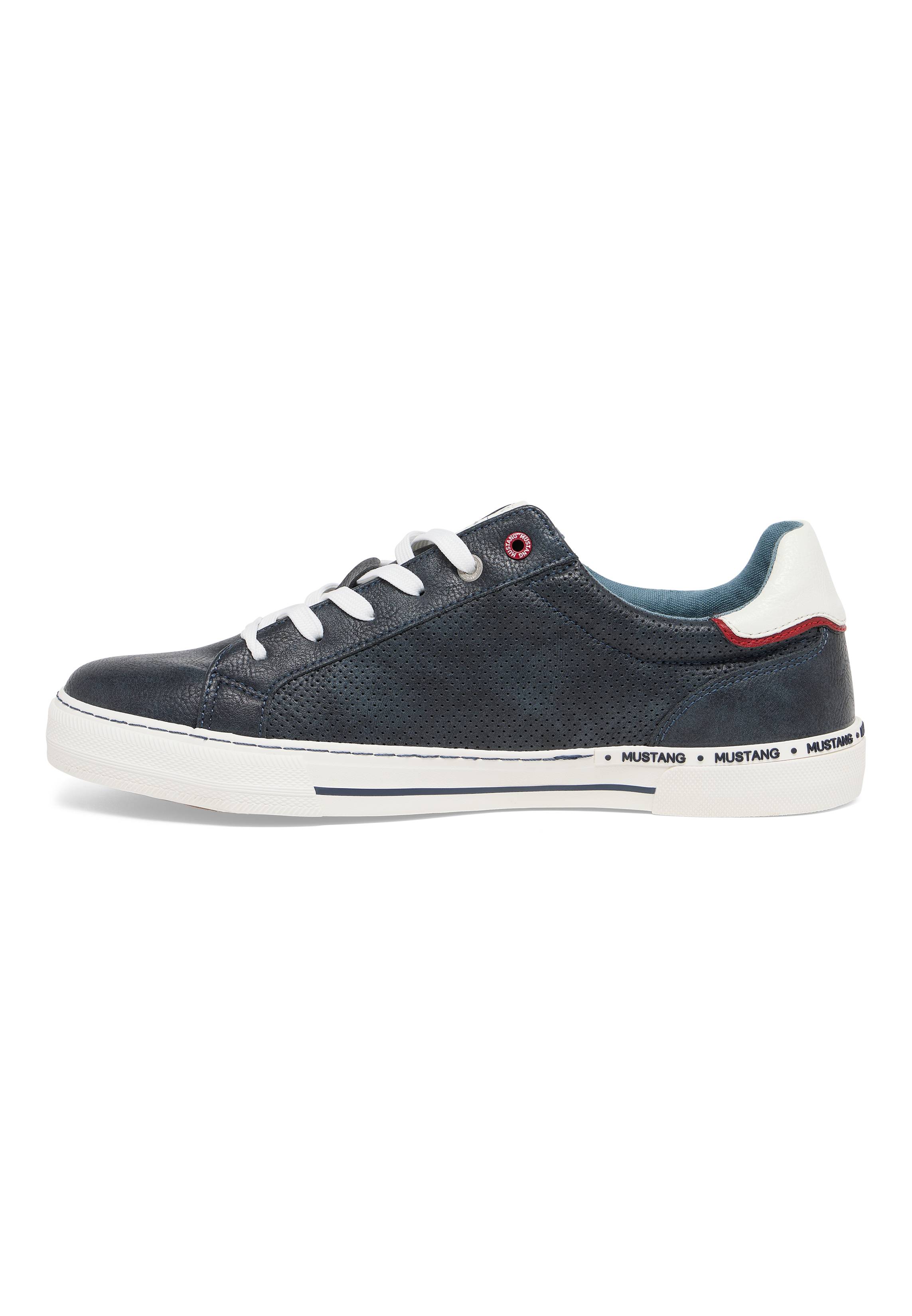Schuhwerk, Schuh, Sneaker, Wildleder, Leinwand