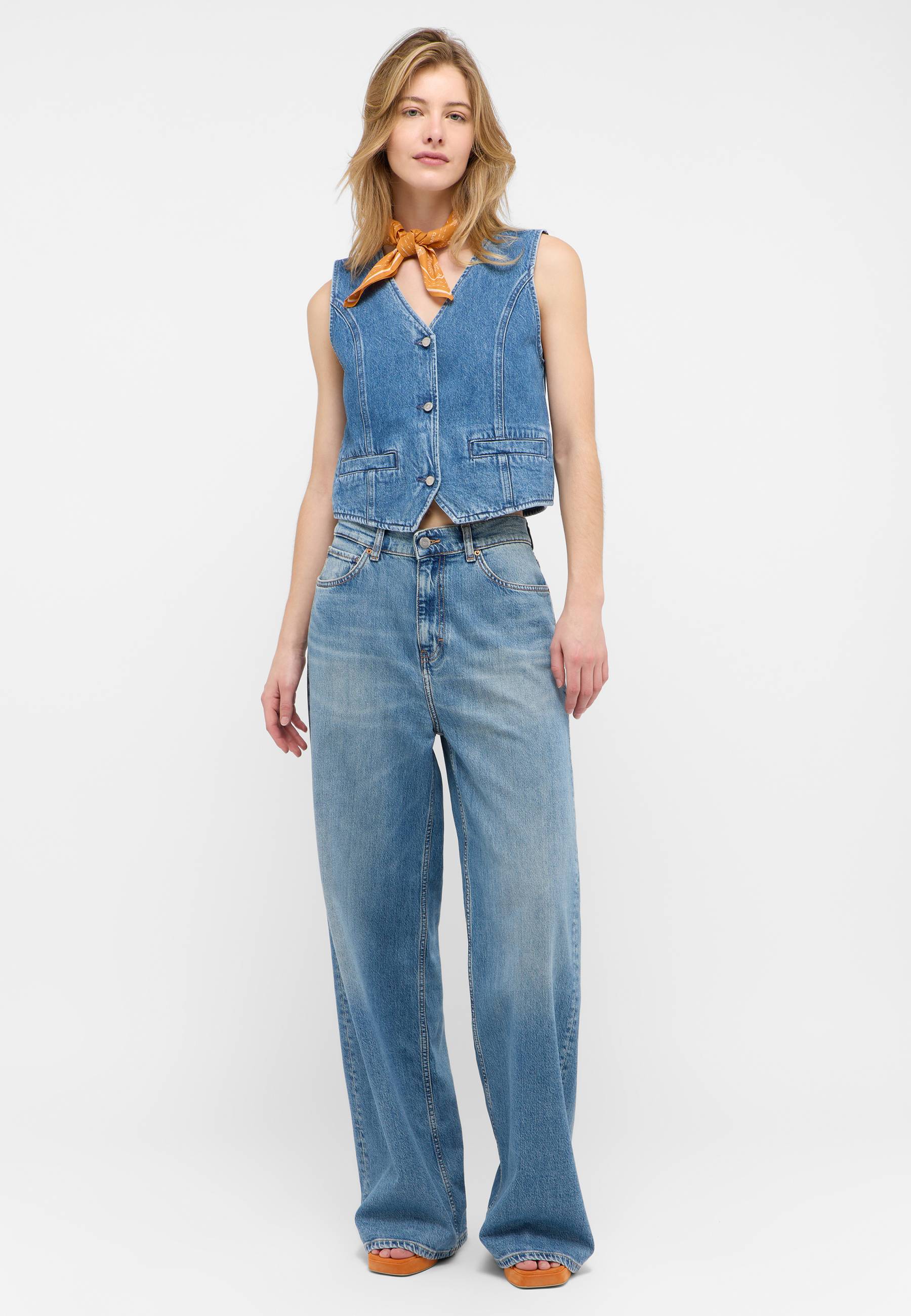 Bekleidung, Hosen, Weste, Jeans, Person