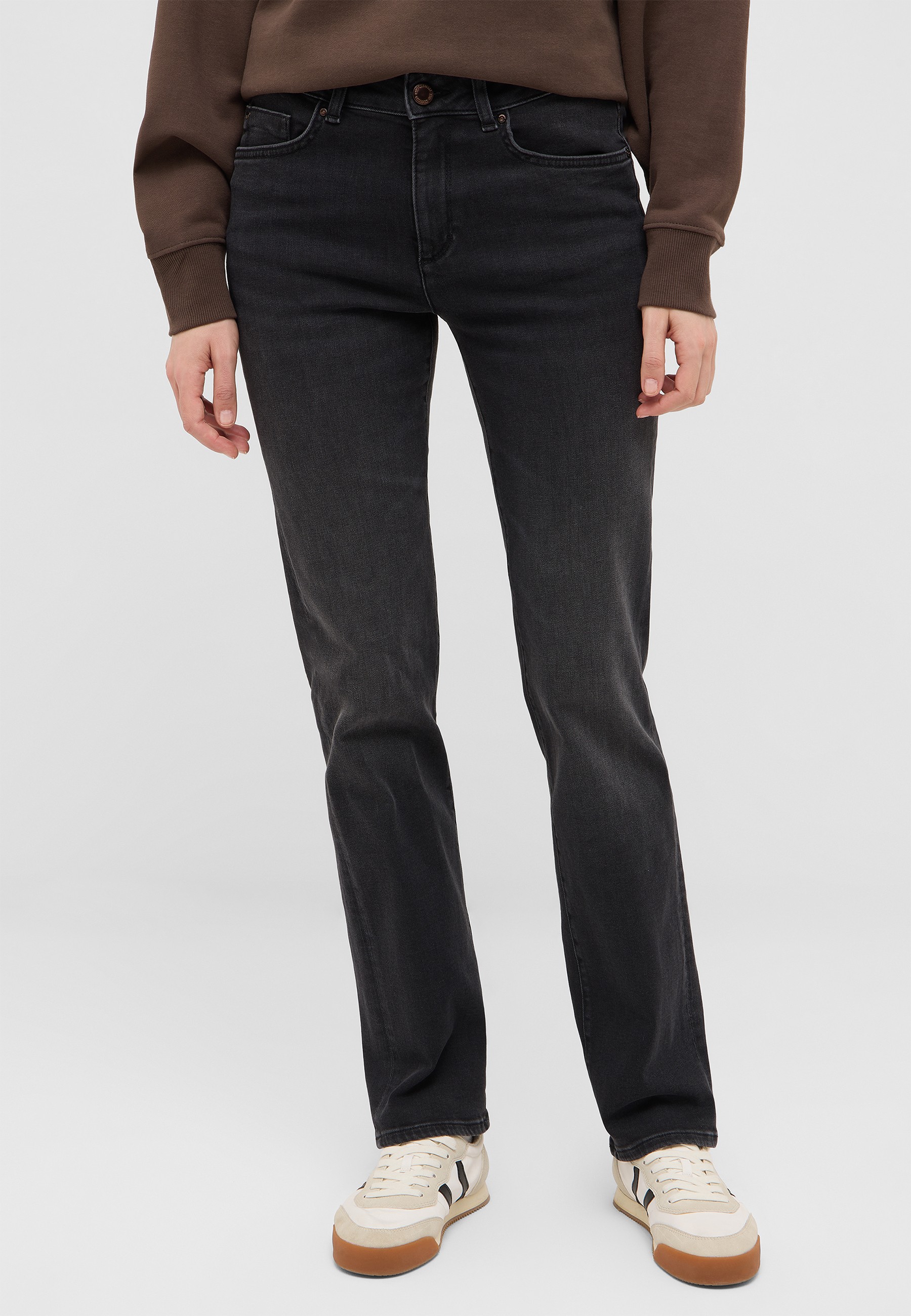 Jeans Style Shelby Straight