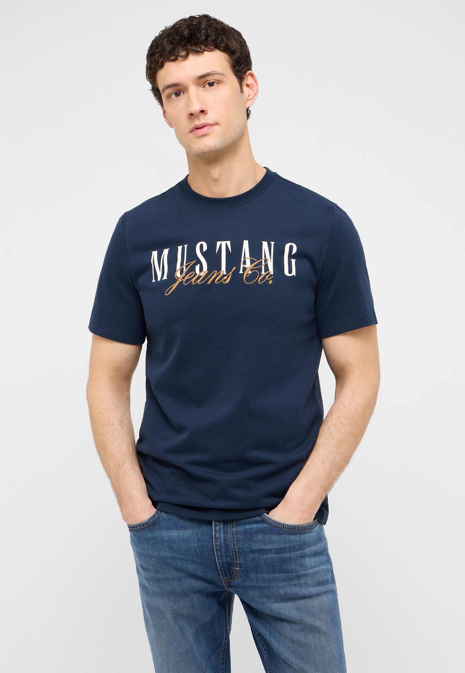 T-Shirt Style Austin