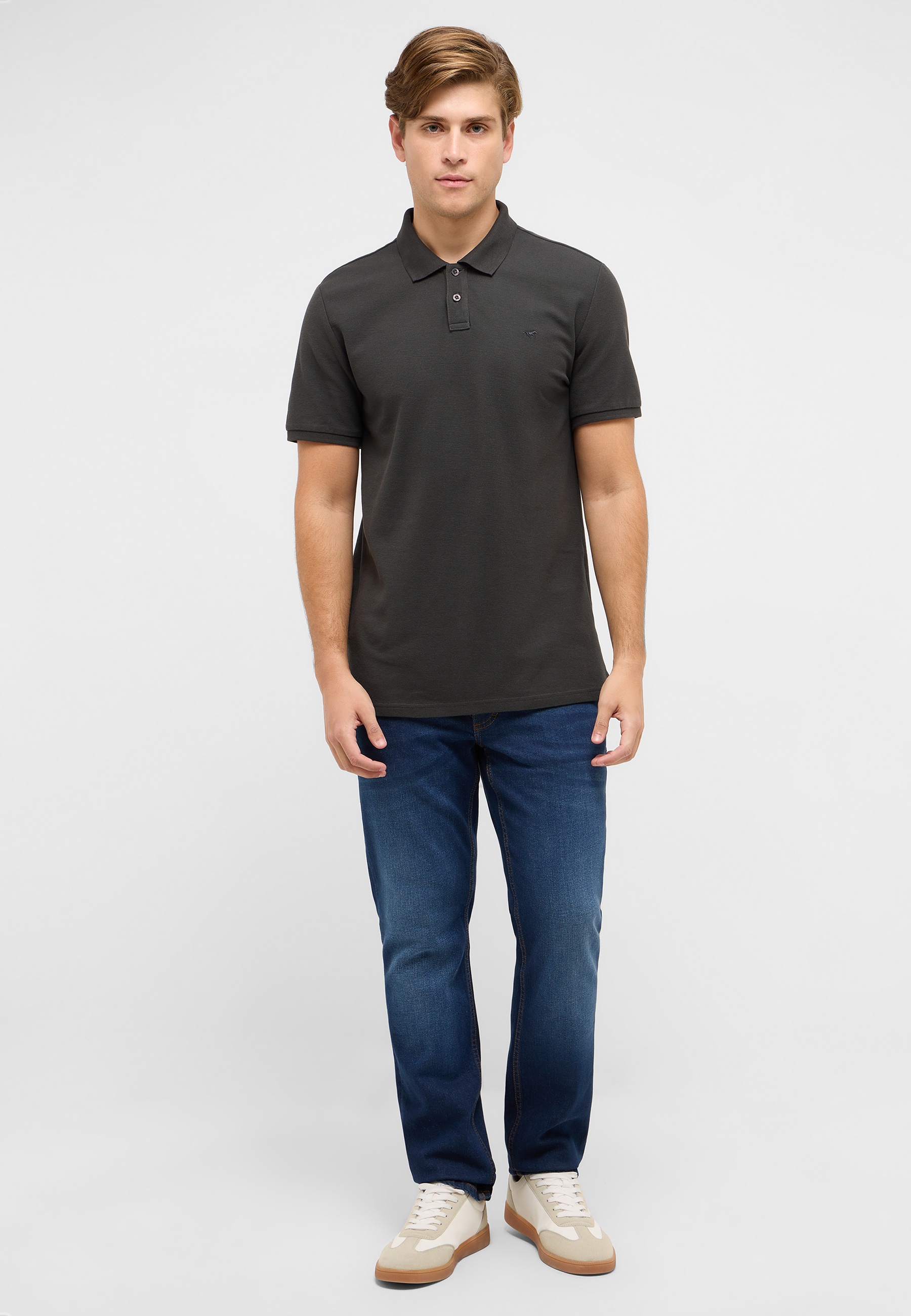 T-shirt, Hosen, Person, Hemd, Jeanshose