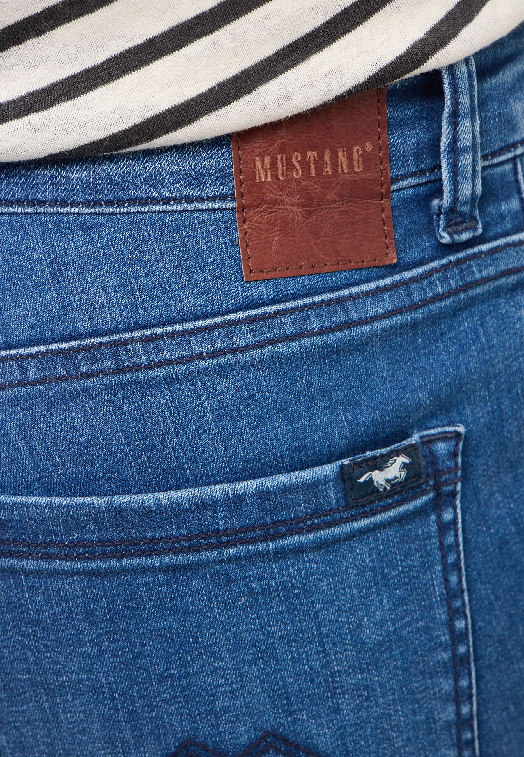 jeans, Denim, Hintertasche, Gürtel-Schlaufe, Leder-Patch