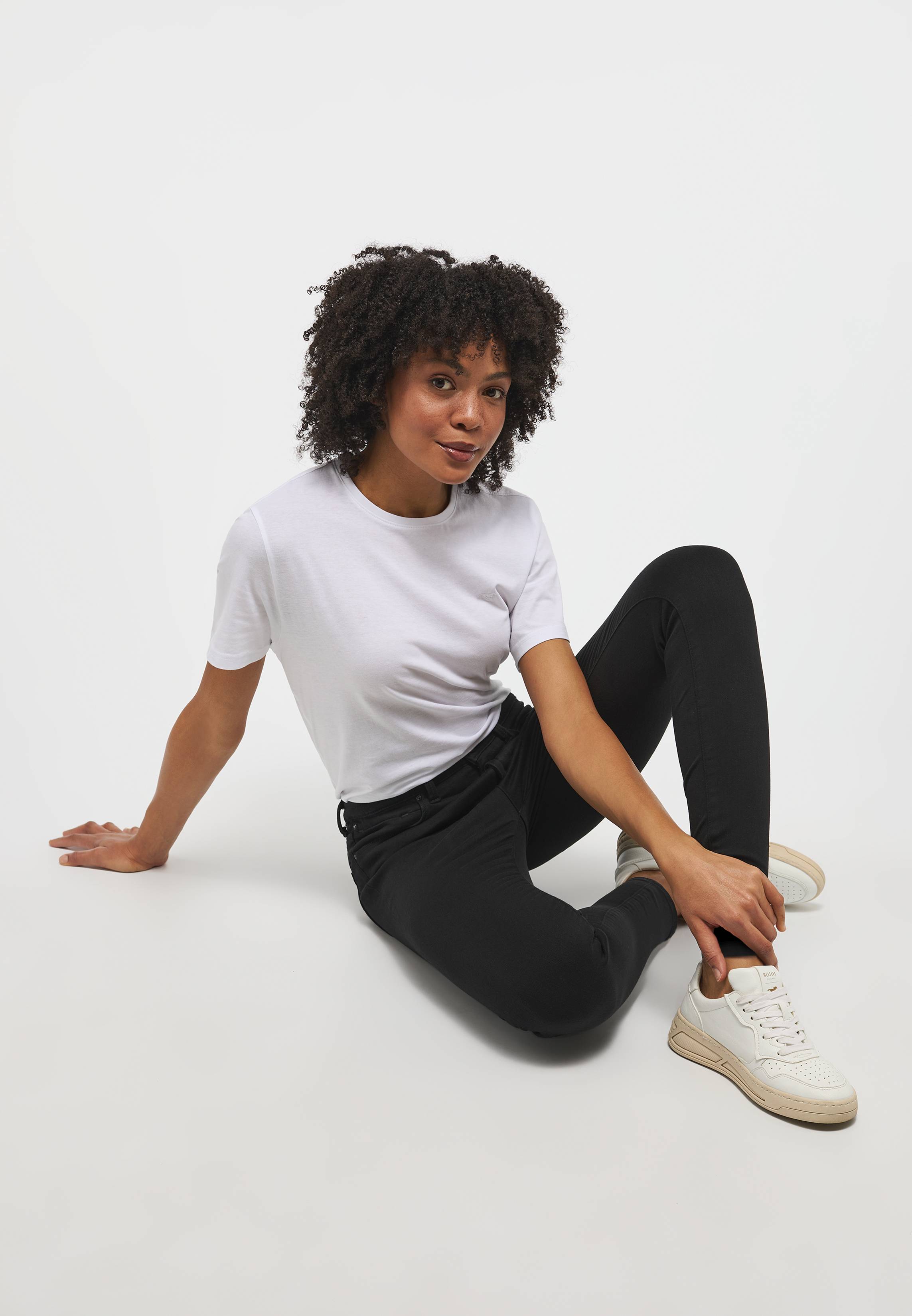 Person, Sitzen, Schuh, Kopf, Gesicht