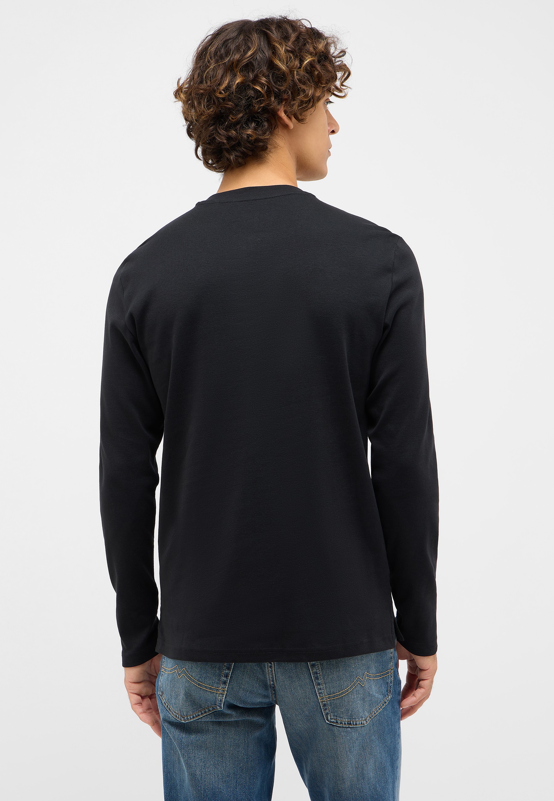 Langarm, Ärmel, Erwachsener, Mann, Person