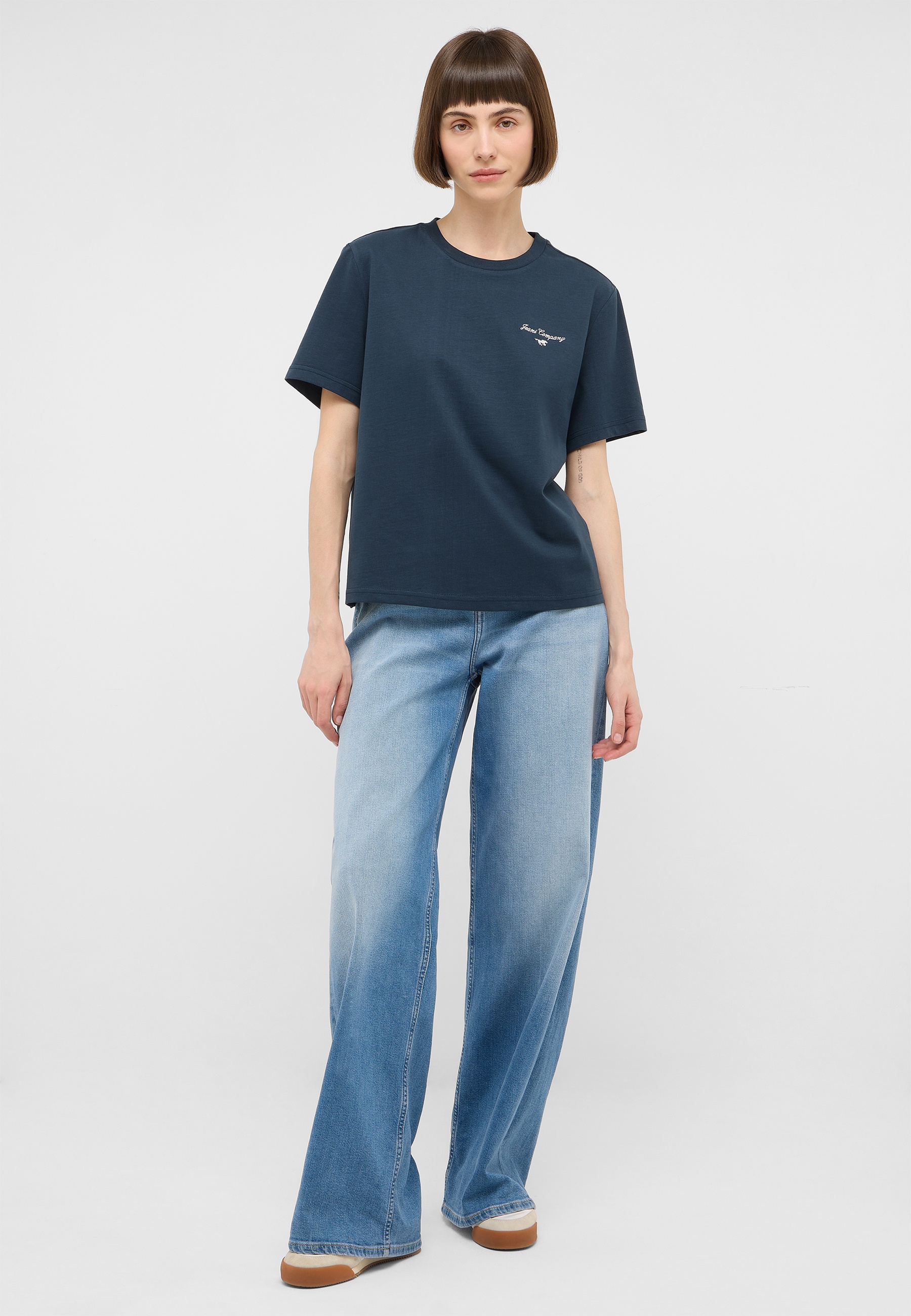 T-Shirt Style Monroe