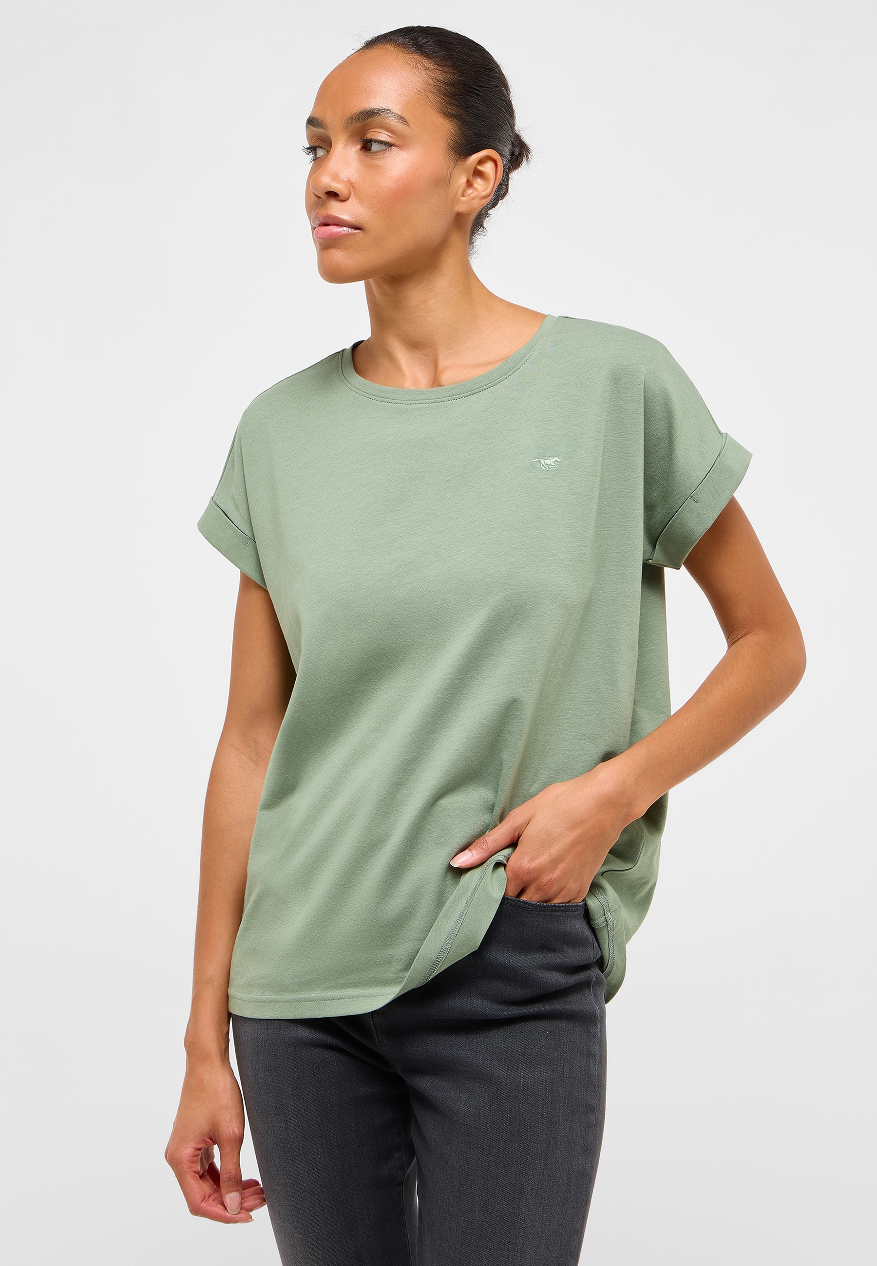 T-shirt, Bluse, Ärmel, Person, Frau