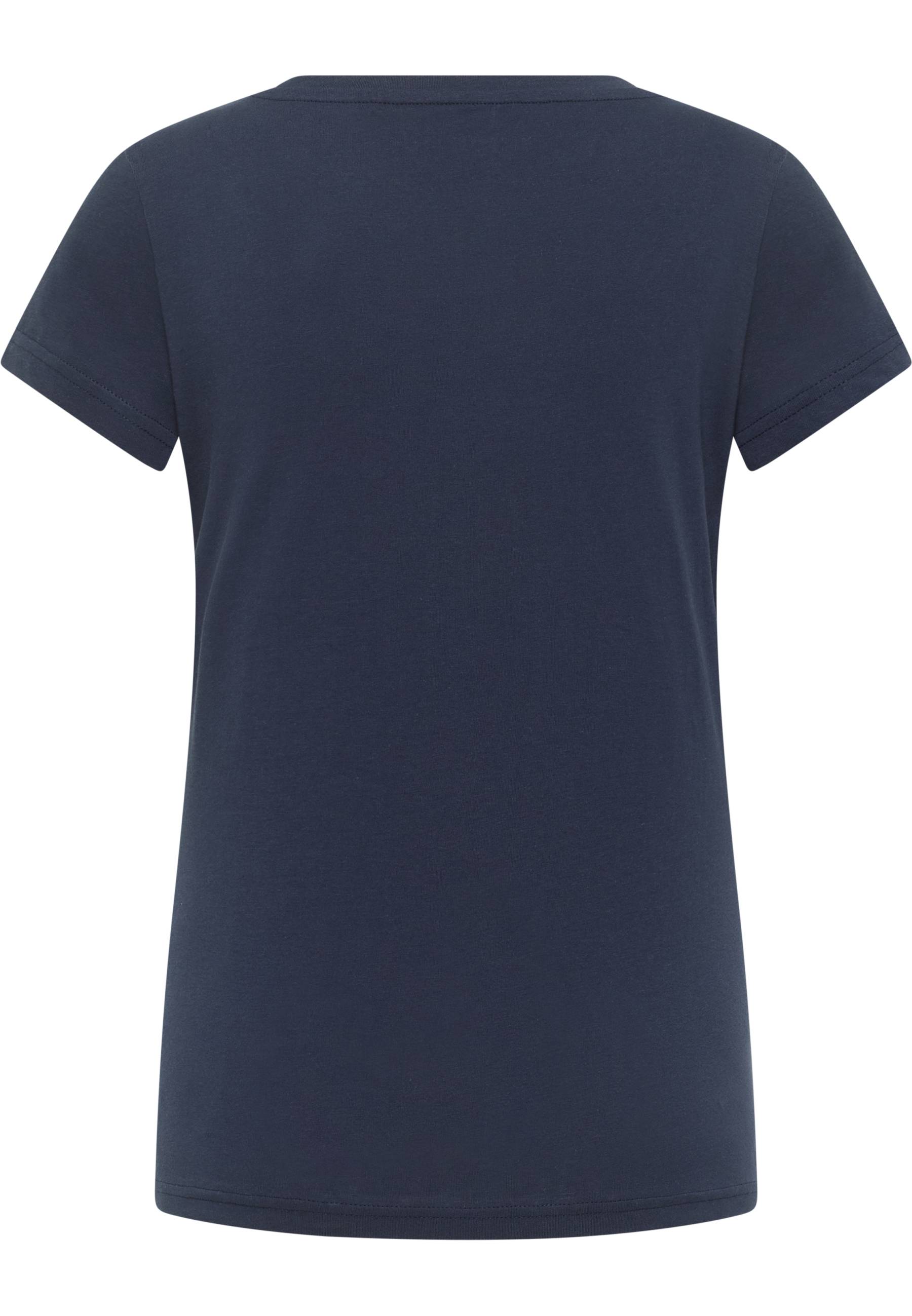 Bekleidung, T-shirt