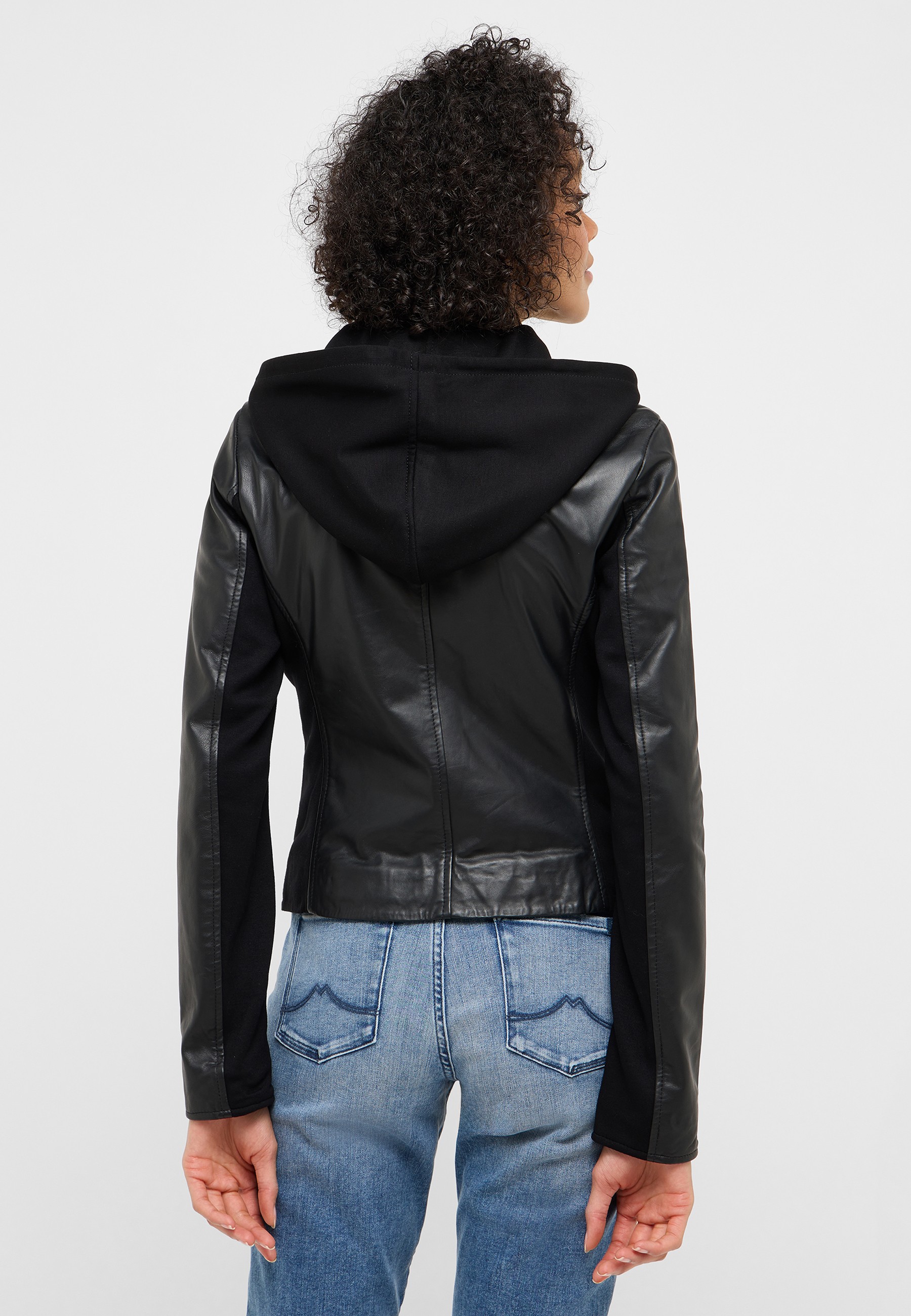 Mantel, Jacke, Jeans, Person, Langarm