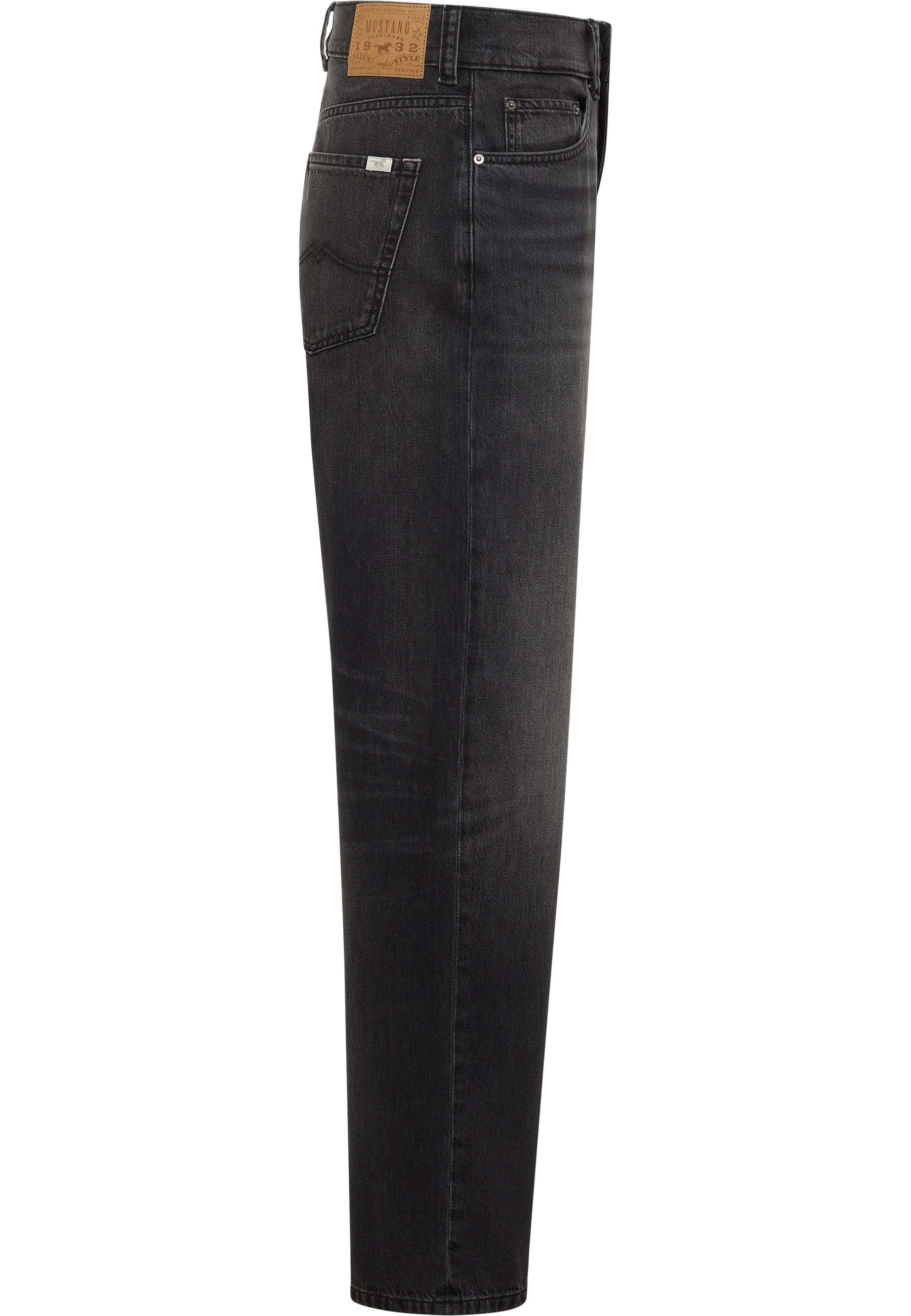 jeans, denim, dunkel, gerade Passform, Hosenträger-Label?