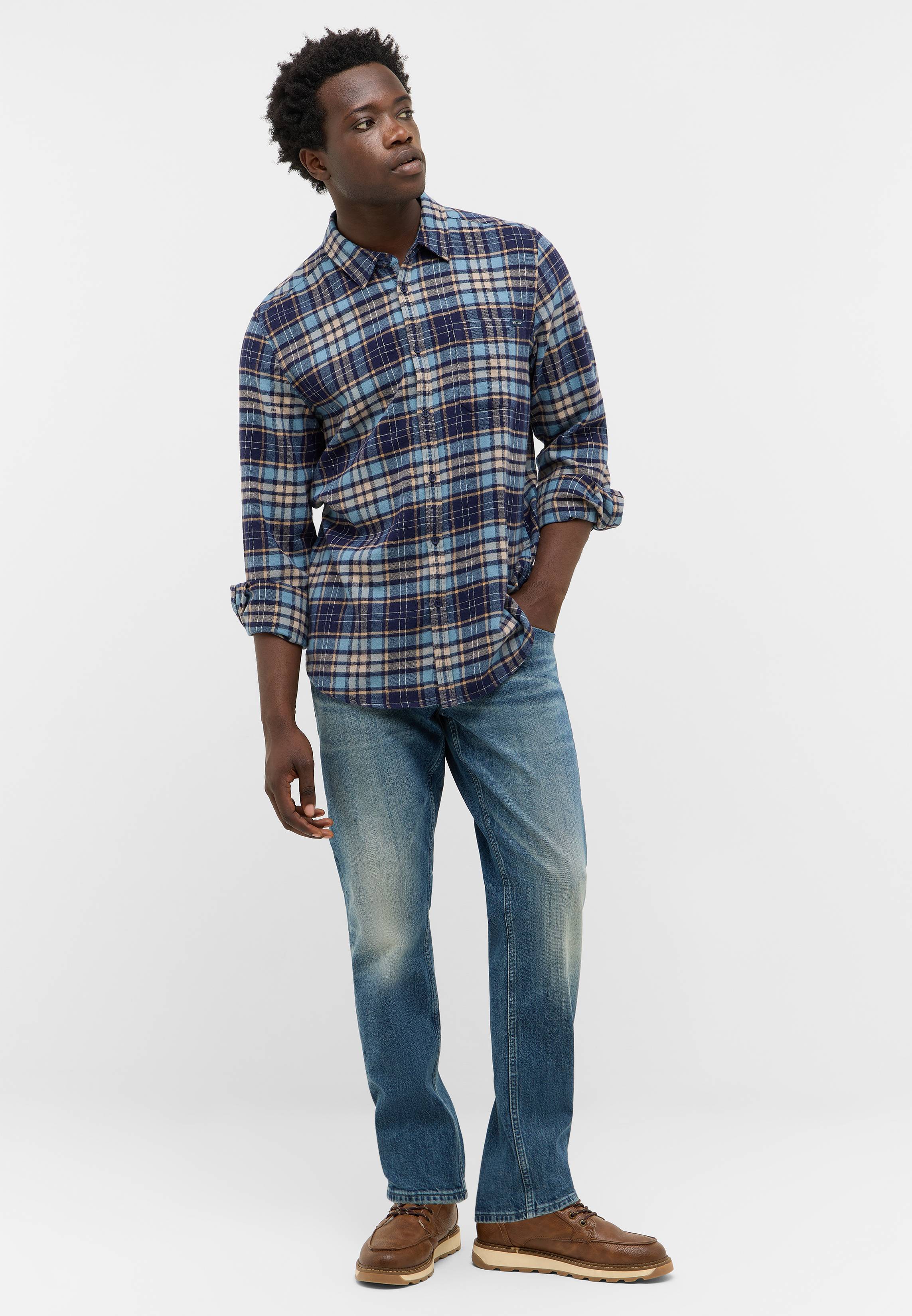 Hemd, Hosen, Erwachsener, Mann, Person