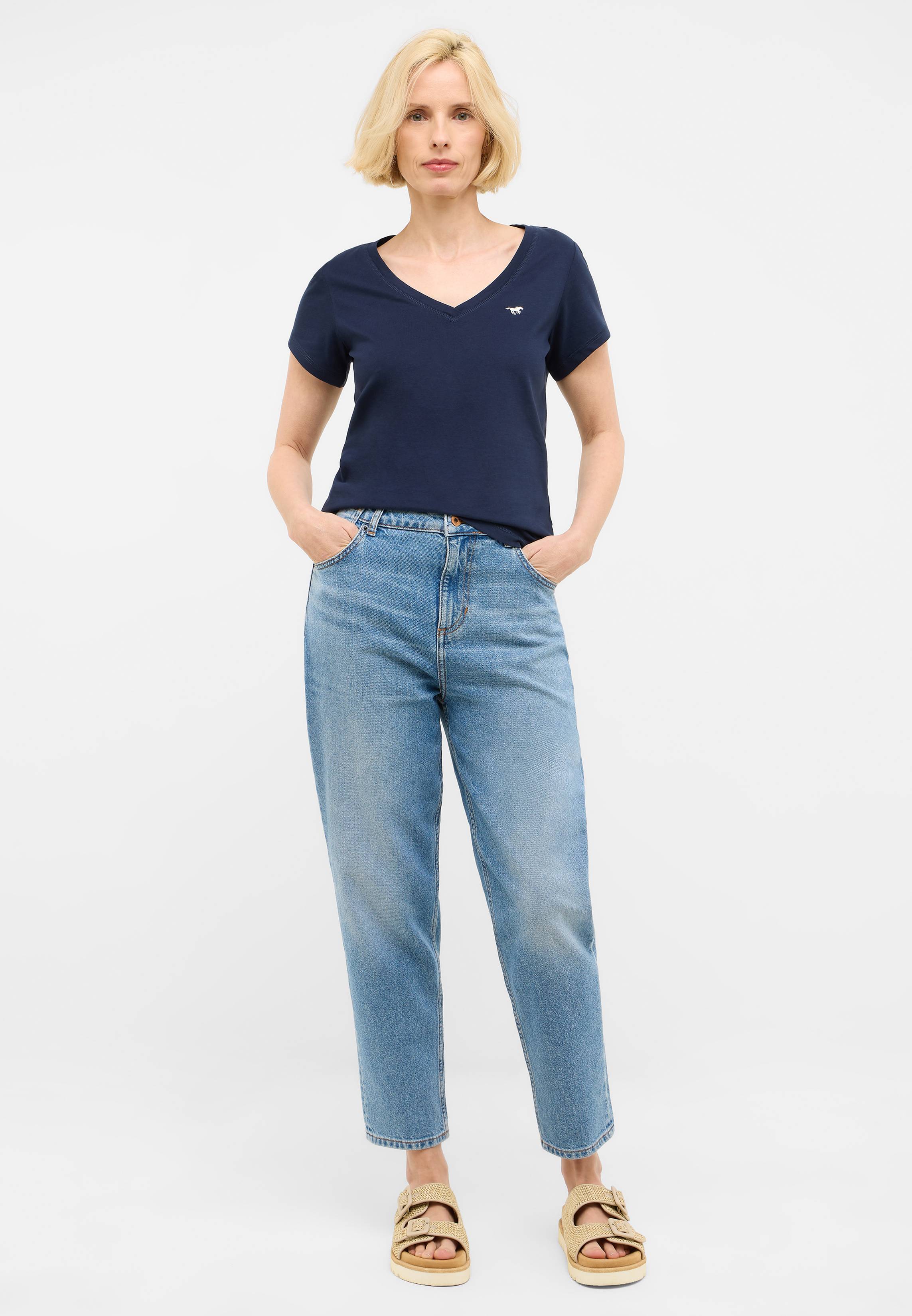 Bekleidung, Hosen, Jeans, Sandale, Person