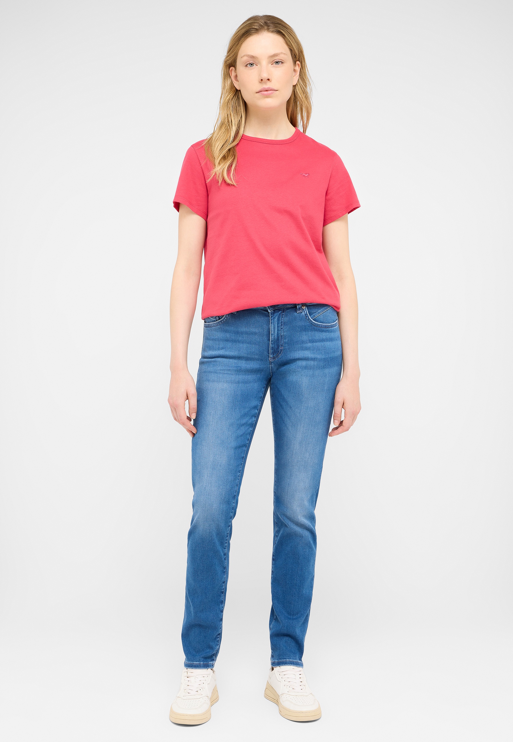 Jeans Style Crosby Relaxed Slim Bekleidung, Hosen, Jeans, T-shirt, Person