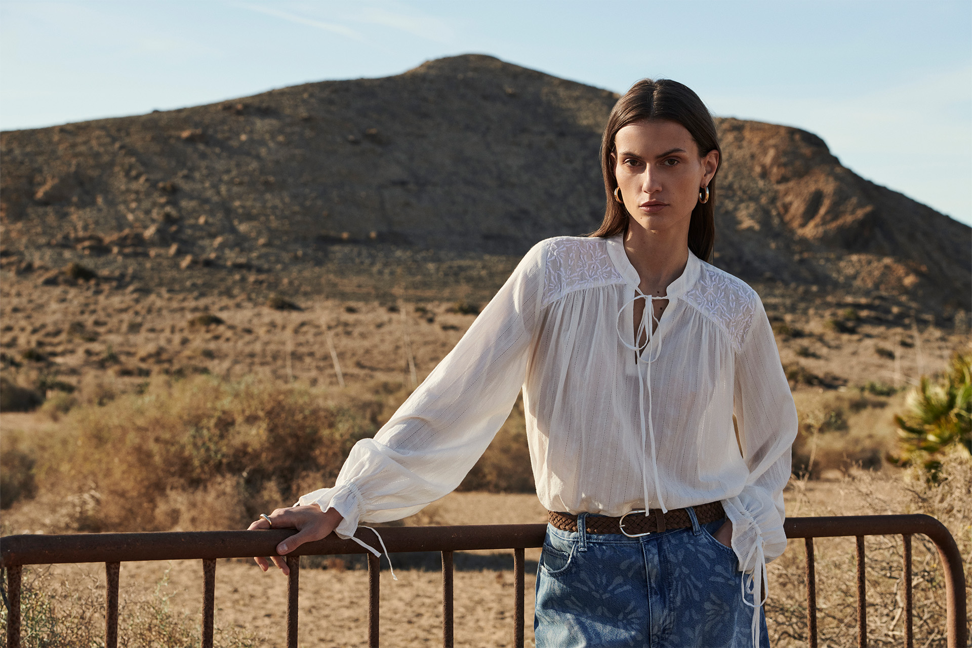 bluse, weiße bluse, Spitzendetails, Boho-Stil, Jeansrock