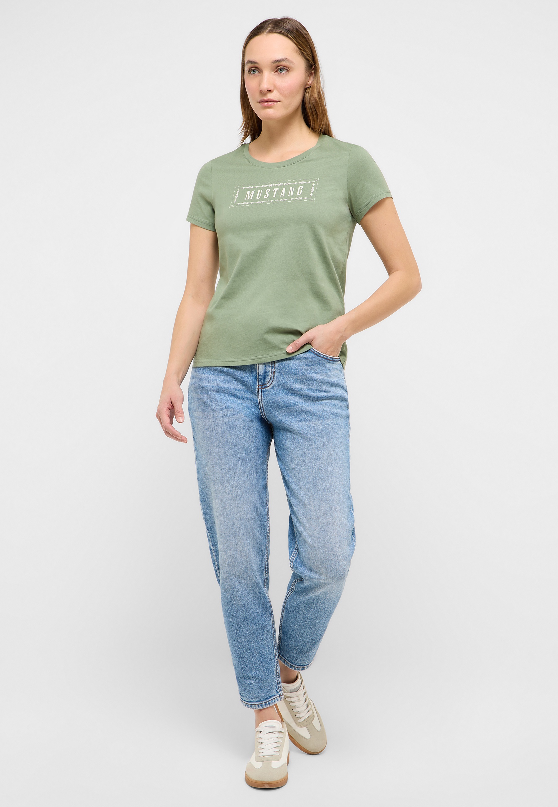 Bekleidung, Hosen, T-shirt, Jeans, Person