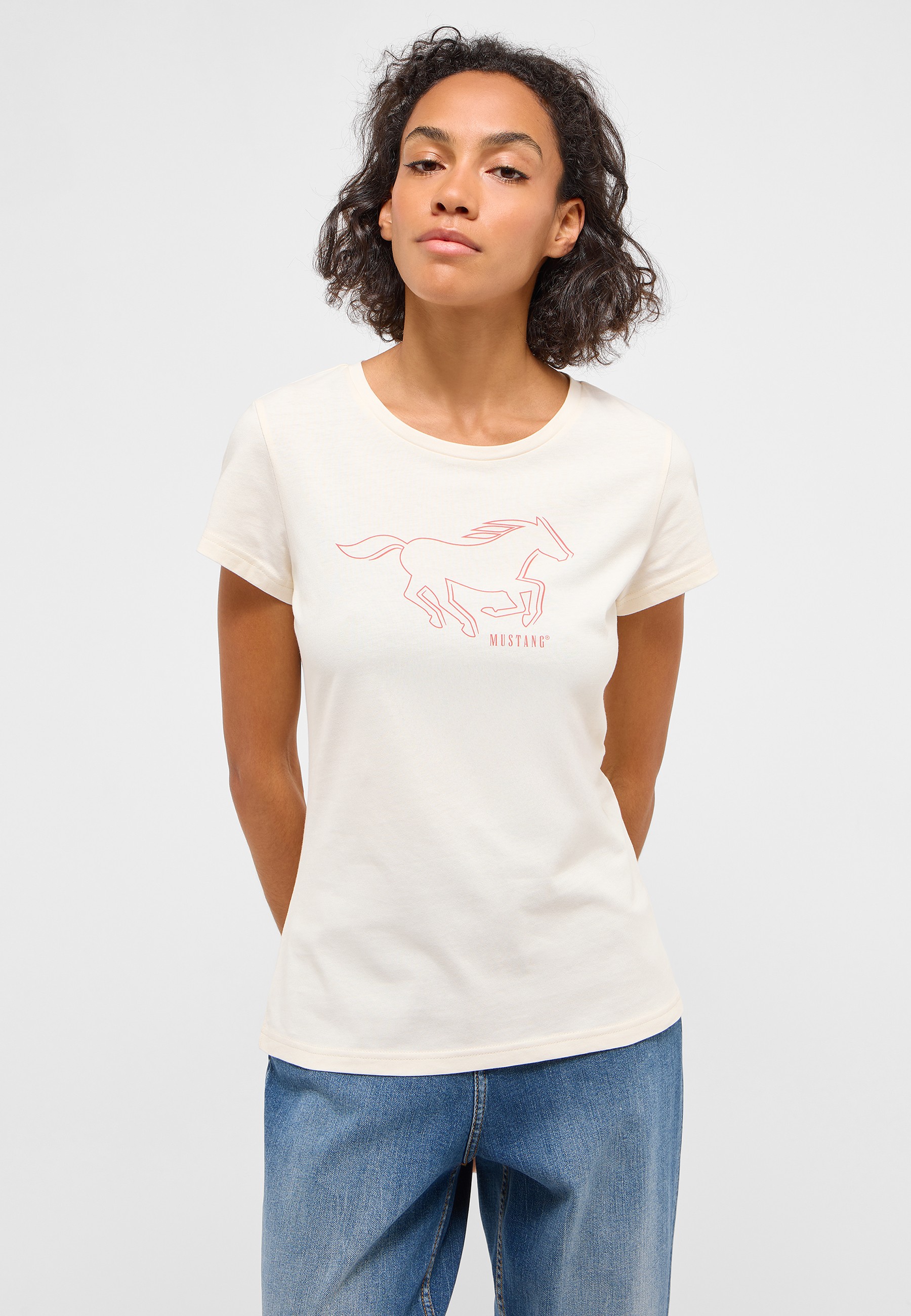 Bekleidung, T-shirt, Person, Bluse, Jeans