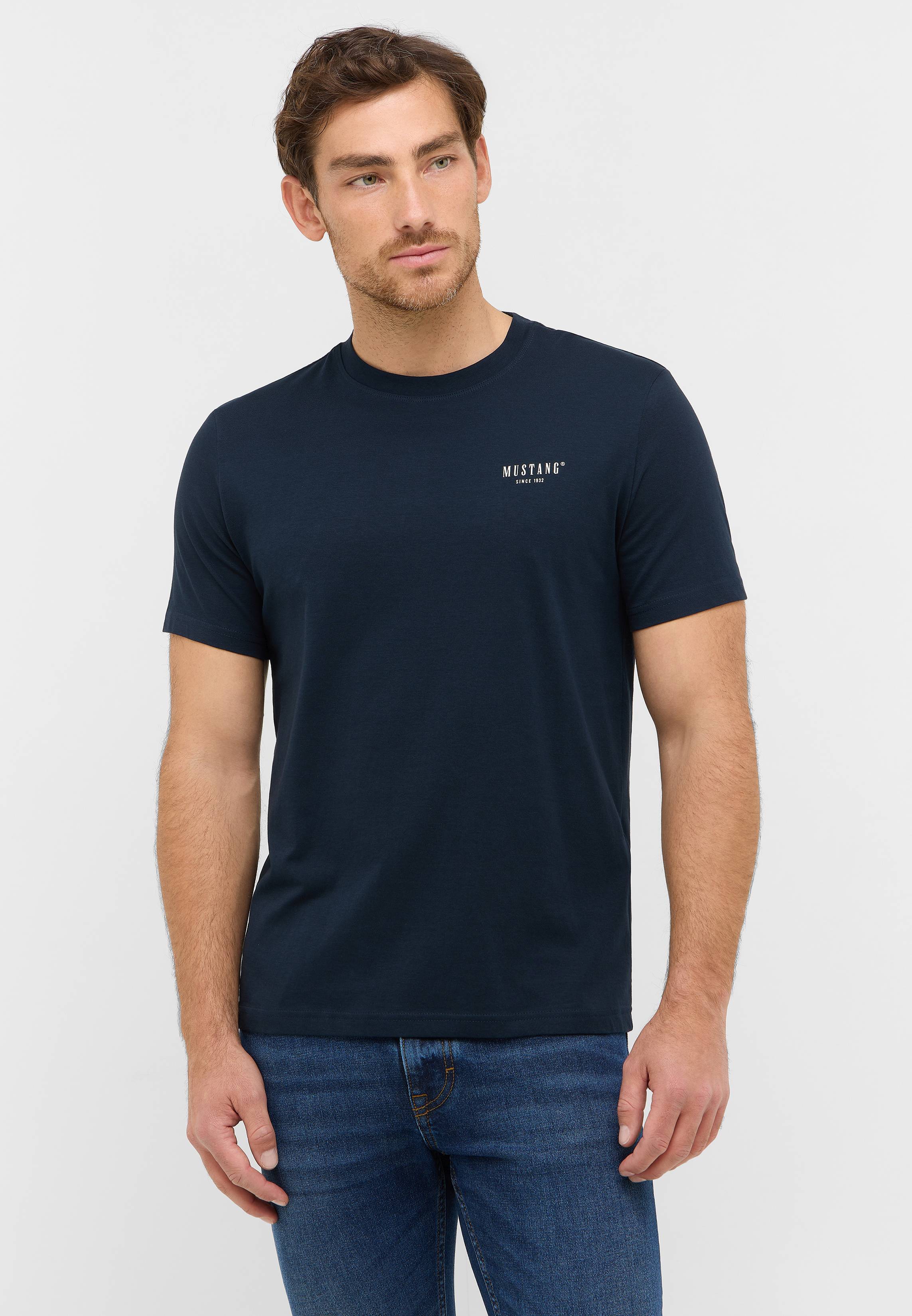 T-shirt, Ärmel, Erwachsener, Mann, Person