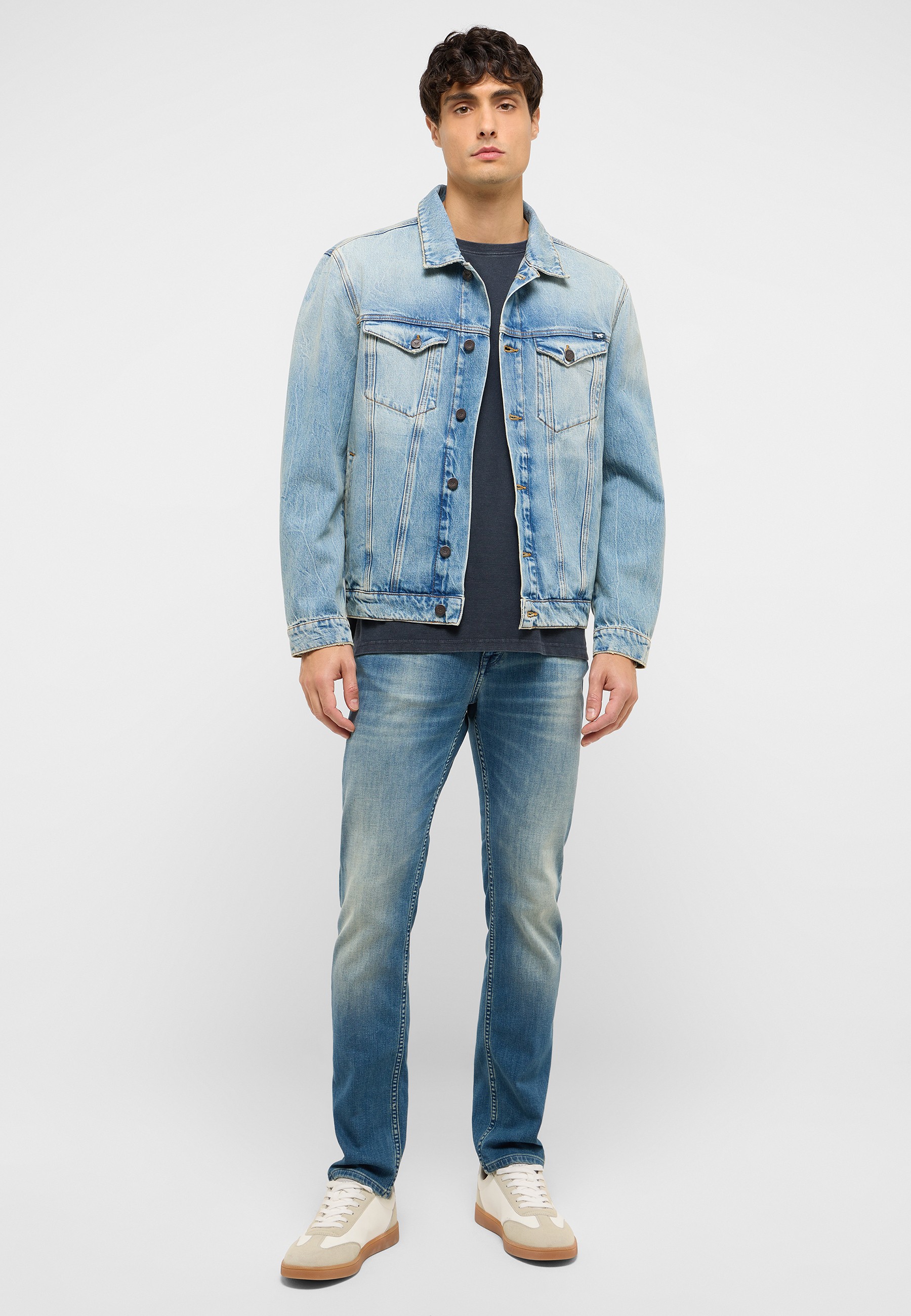 Hosen, Weste, Jeans, Mantel, Person