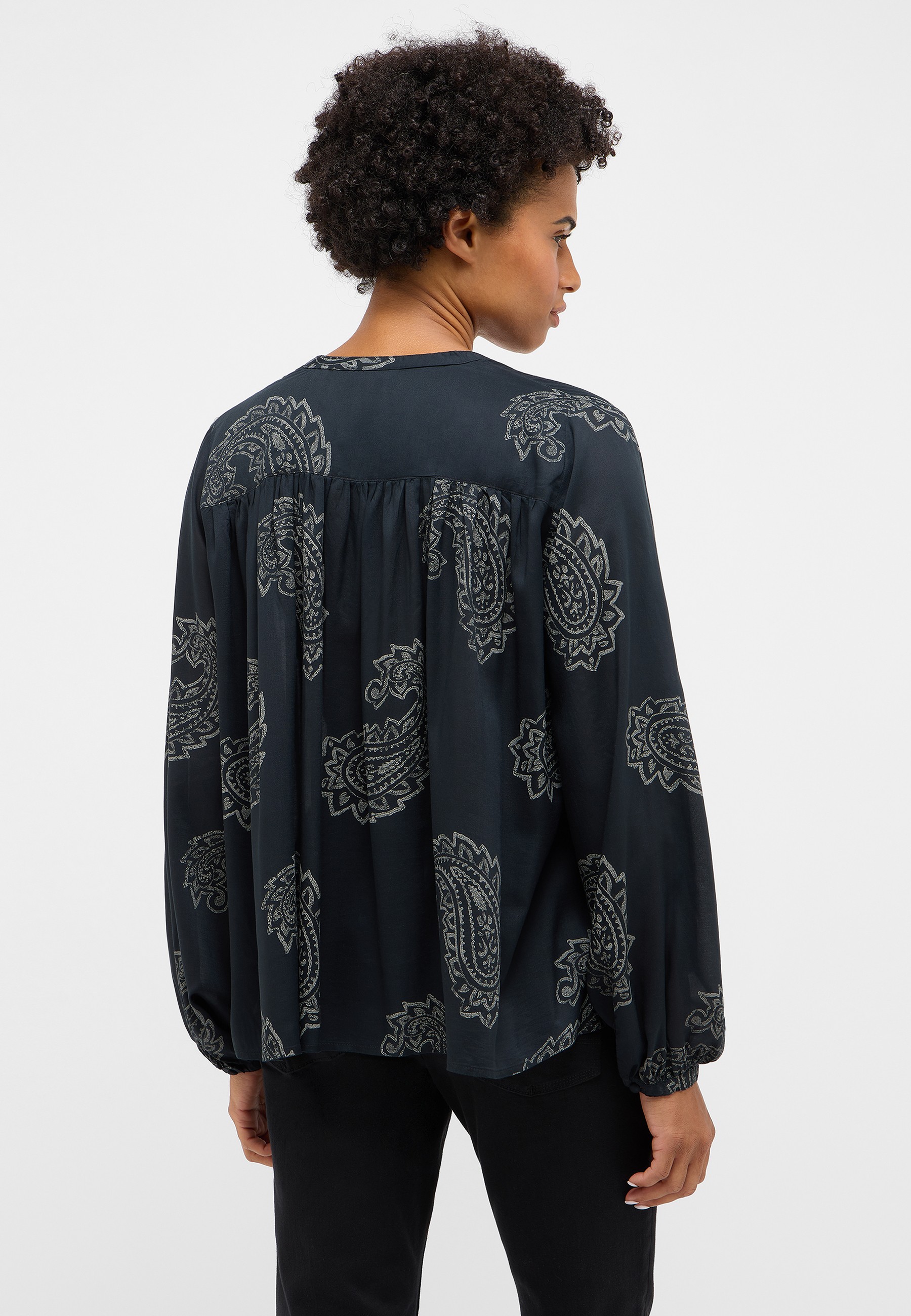 Bluse, Kleidung, Person, Langarm, Ärmel