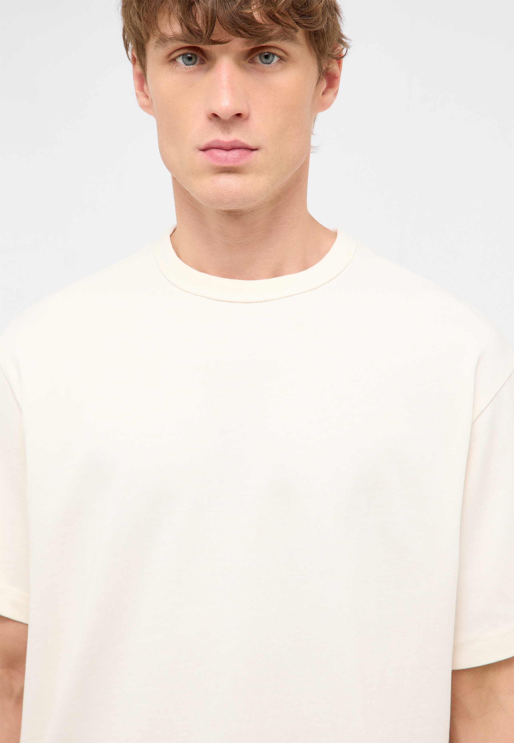 Tee, Crewneck, Kurzarm, Weiß, Kleidung