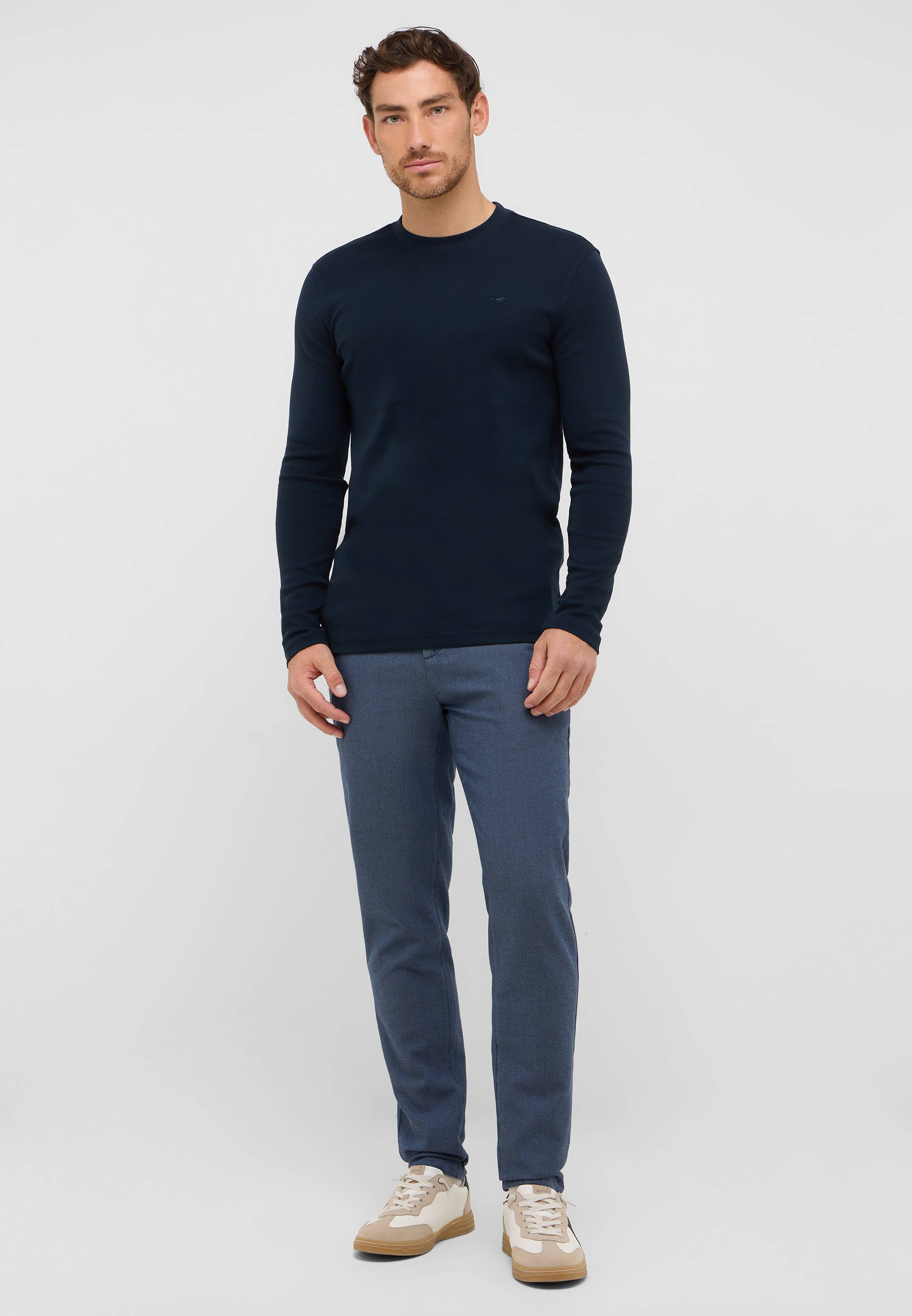 Langarm, Hosen, Erwachsener, Mann, Person