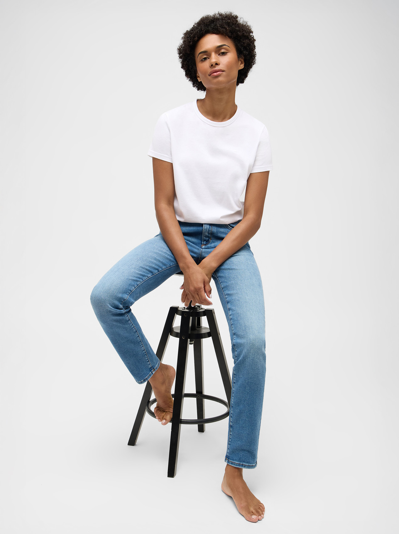 Person, Sitzen, Hosen, Photographie, Mobiliar