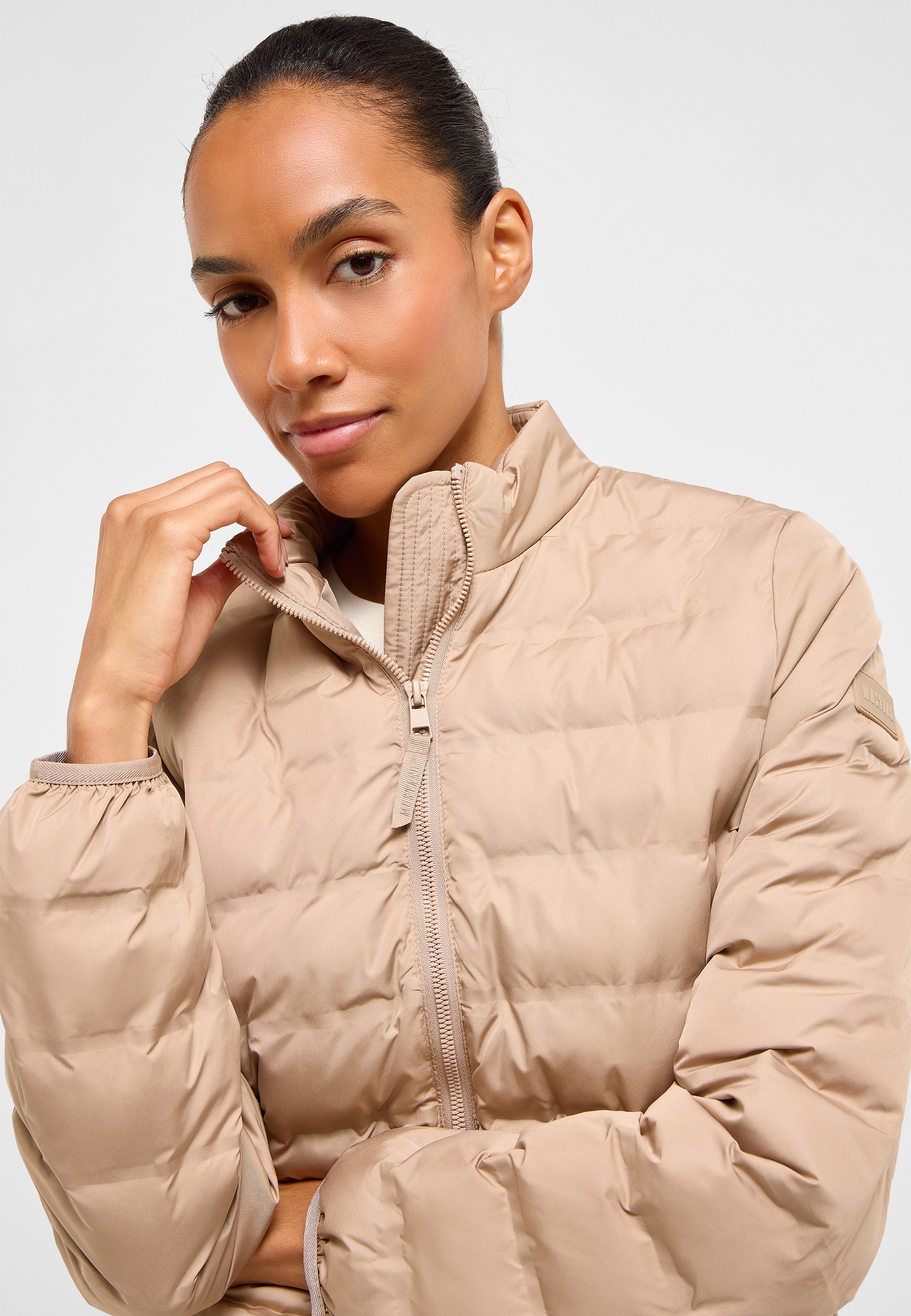 Bekleidung, Mantel, Jacke, Person