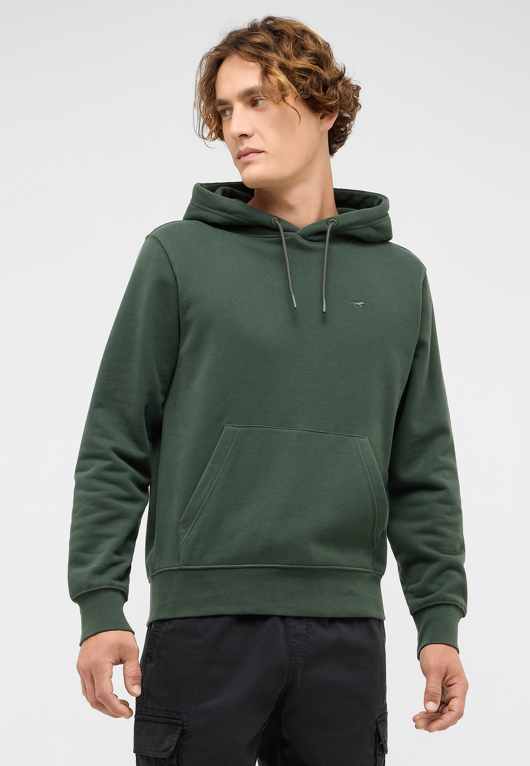 Strickwaren, Pullover, Sweatshirt, Kapuzenpulli, Fleece