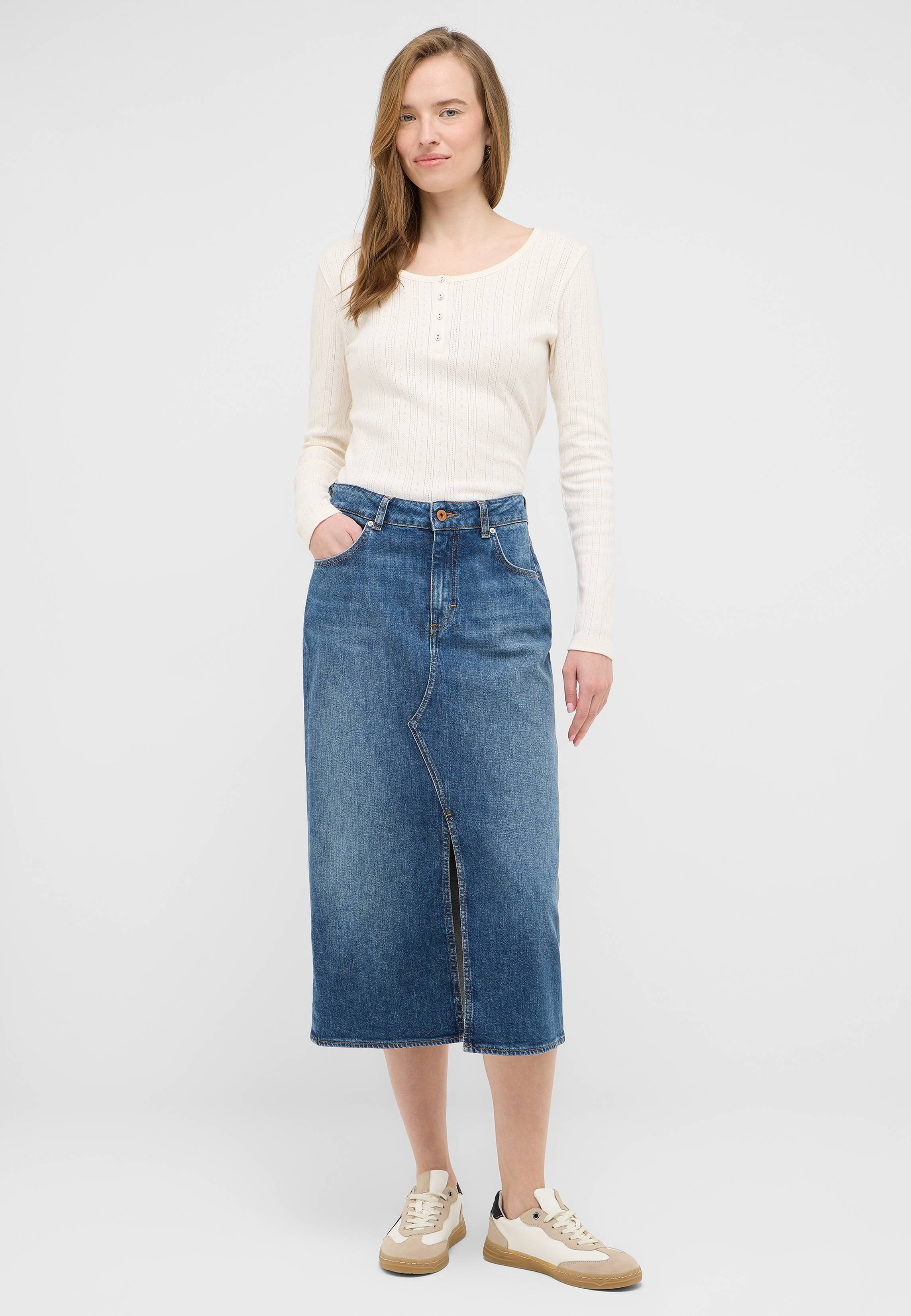 Bekleidung, Rock, Hosen, Jeans, Person