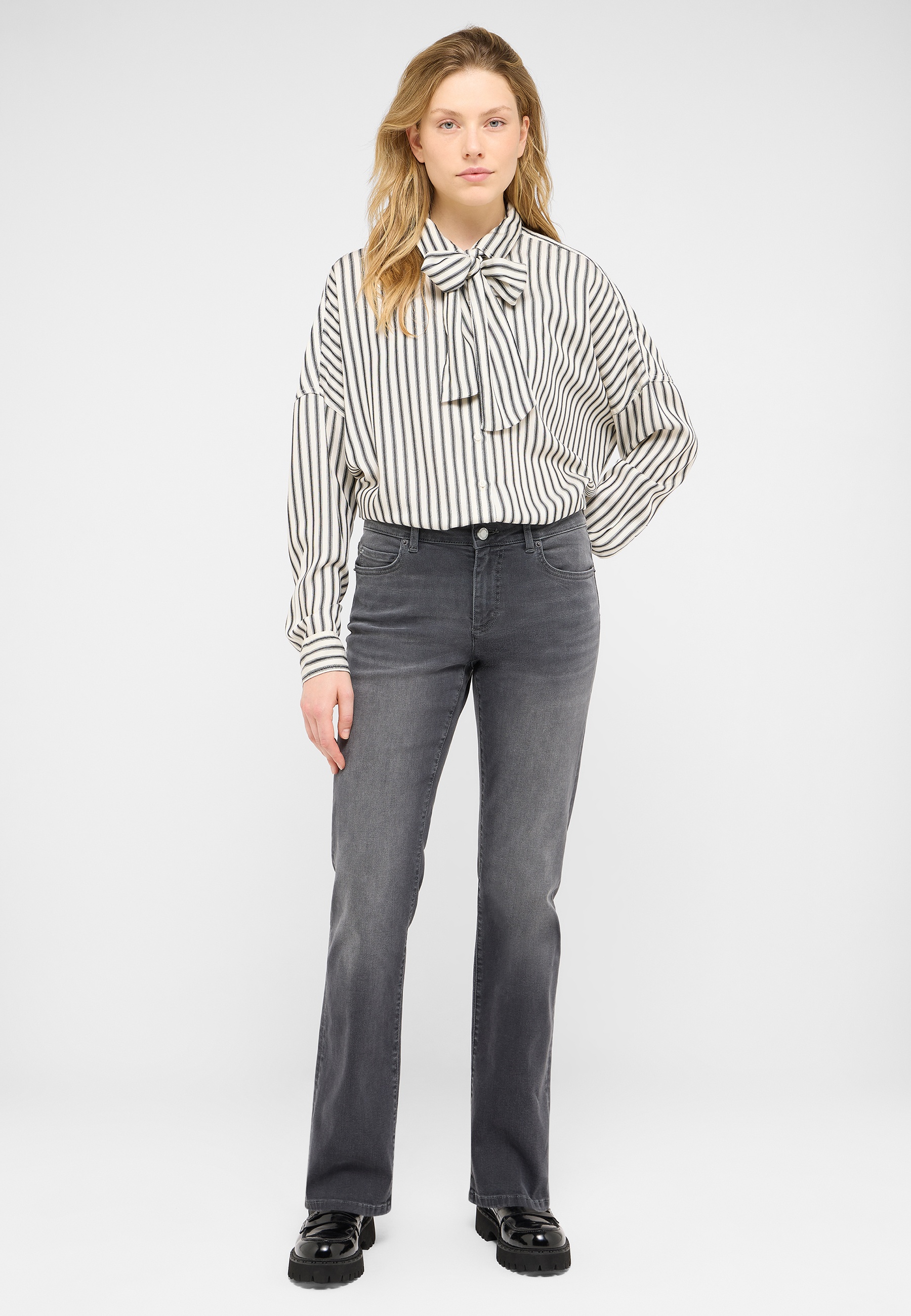 Bluse, Hemd, Hosen, Langarm, Person