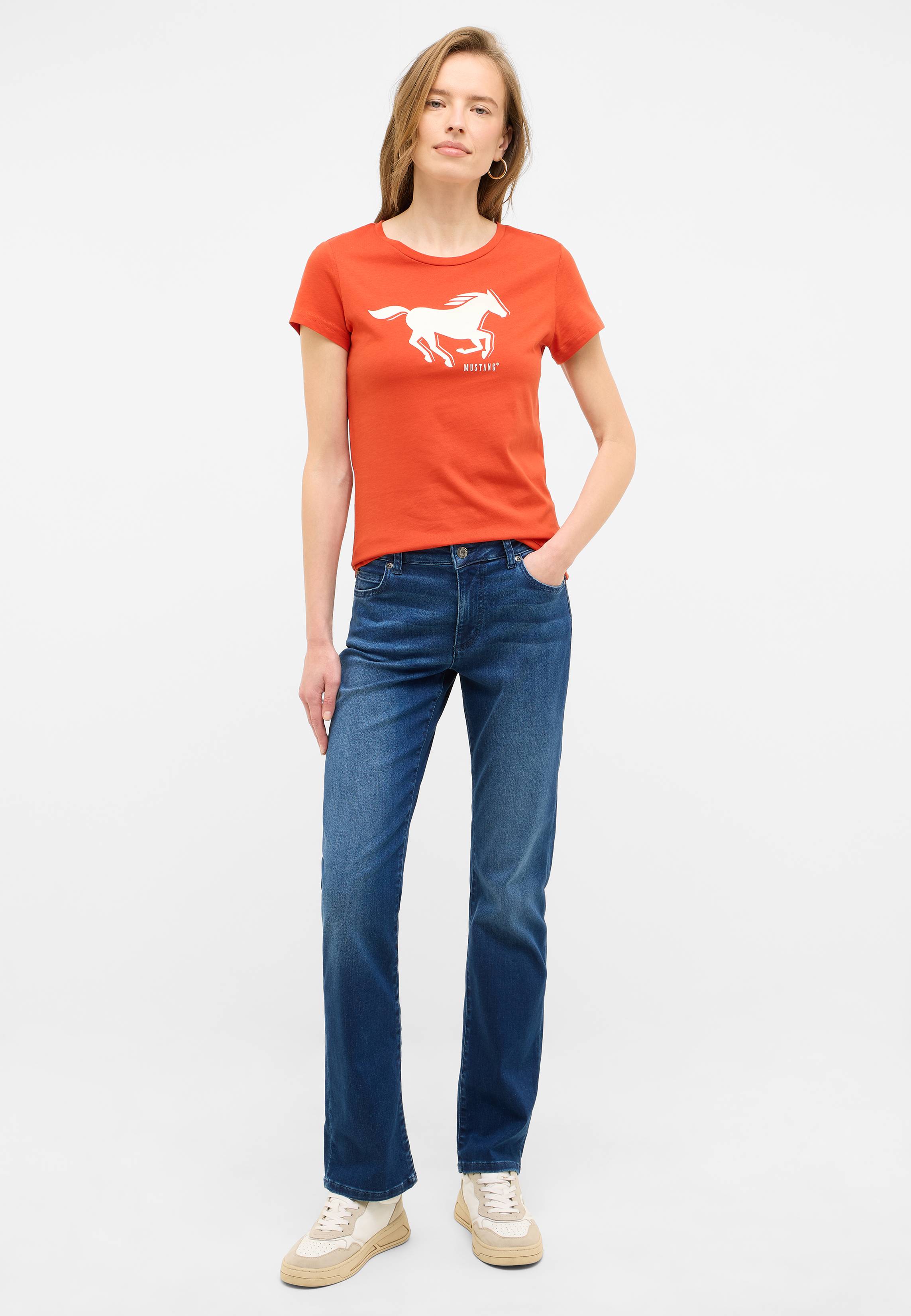 Bekleidung, Hosen, T-shirt, Jeans, Person