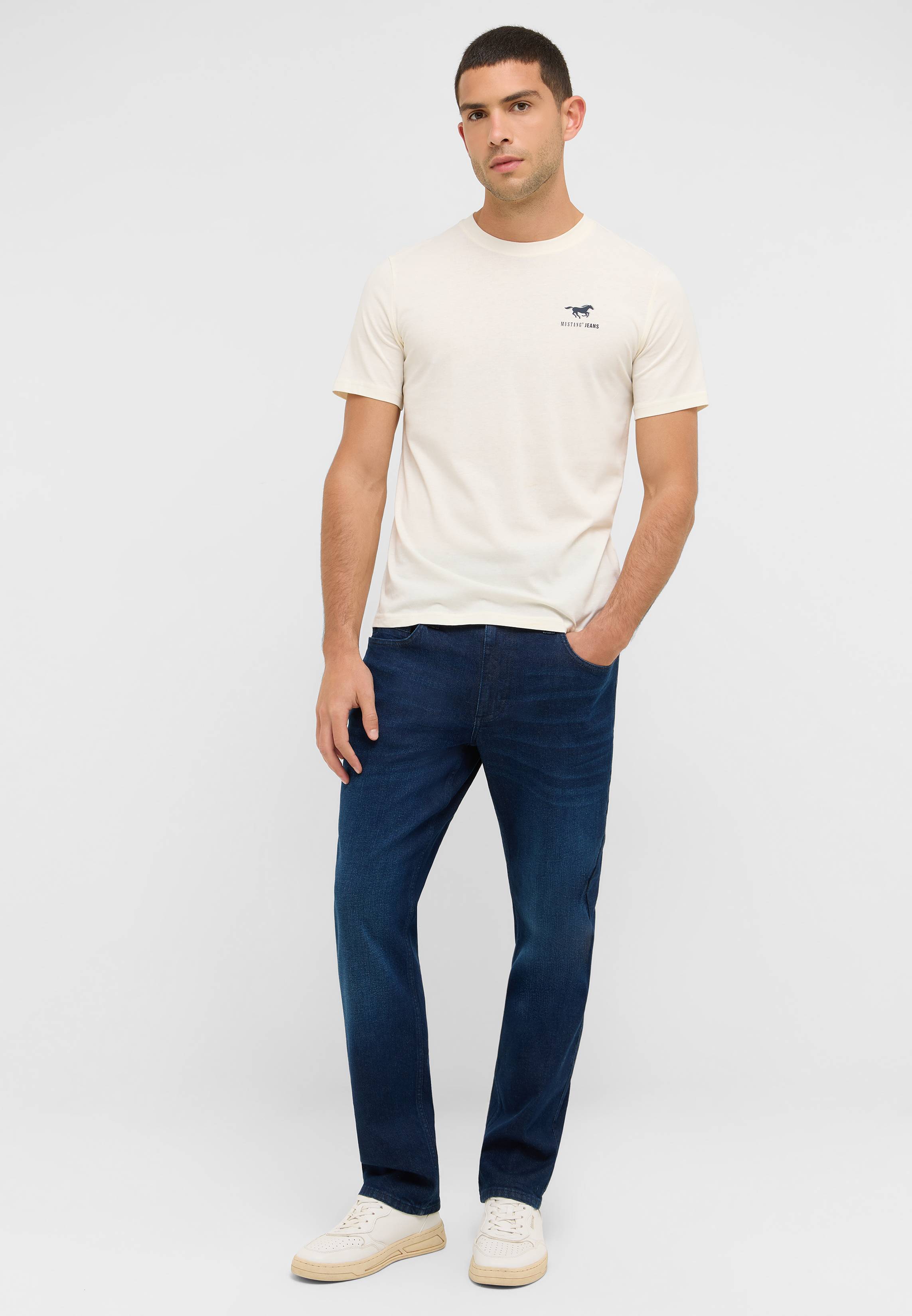 Hosen, T-shirt, Jeanshose, Mann, Person