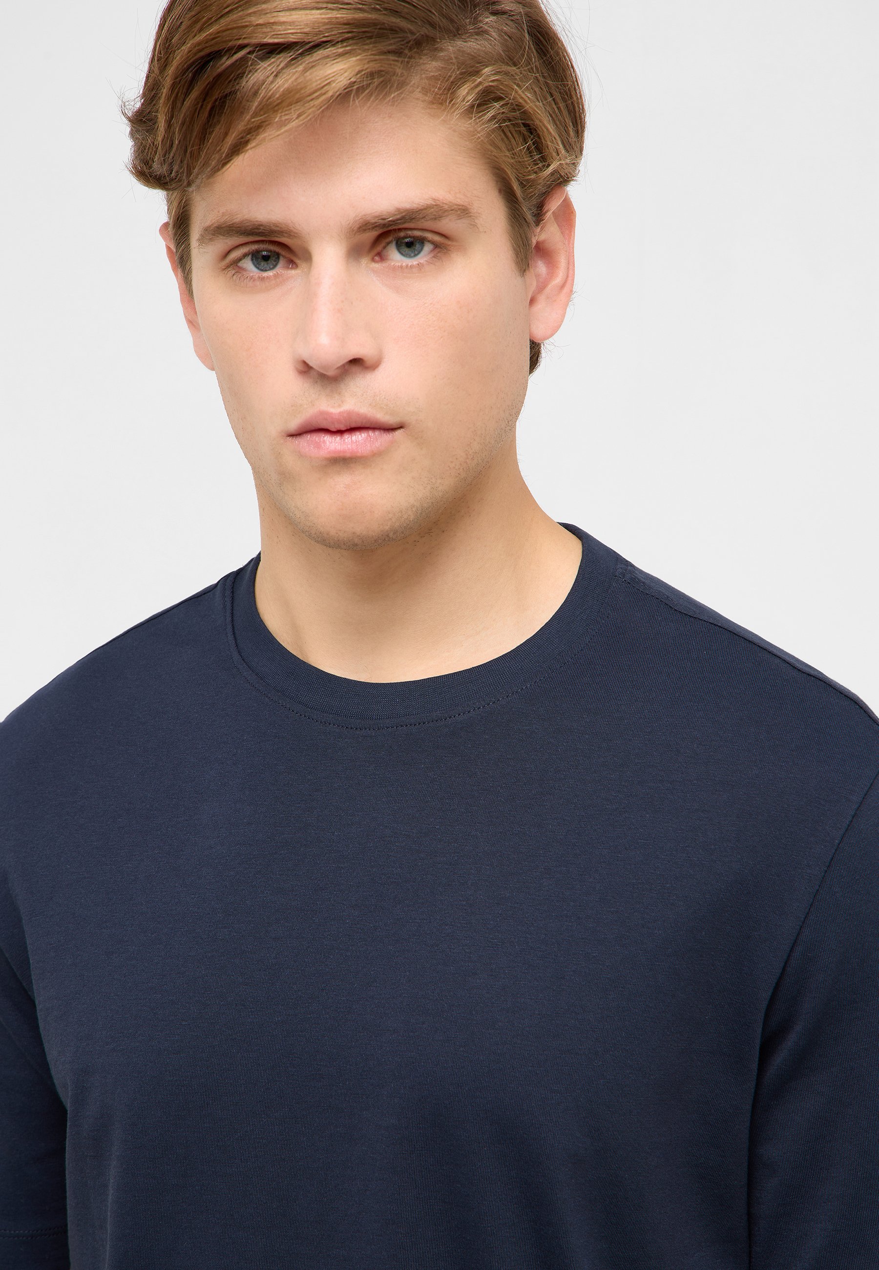 Gesicht, Kopf, Hals, Portrait, T-shirt