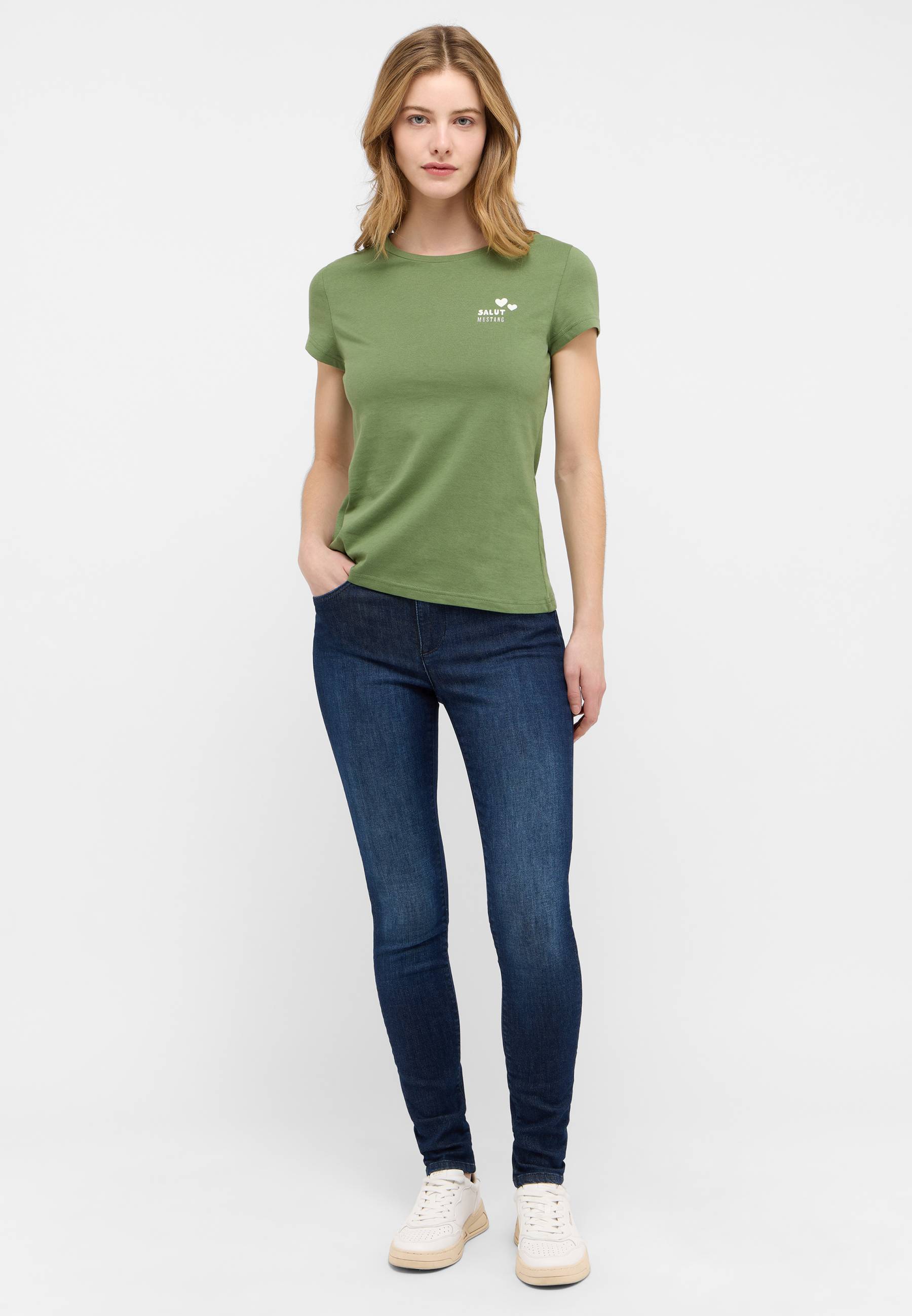 Bekleidung, T-shirt, Hosen, Person, Jeans