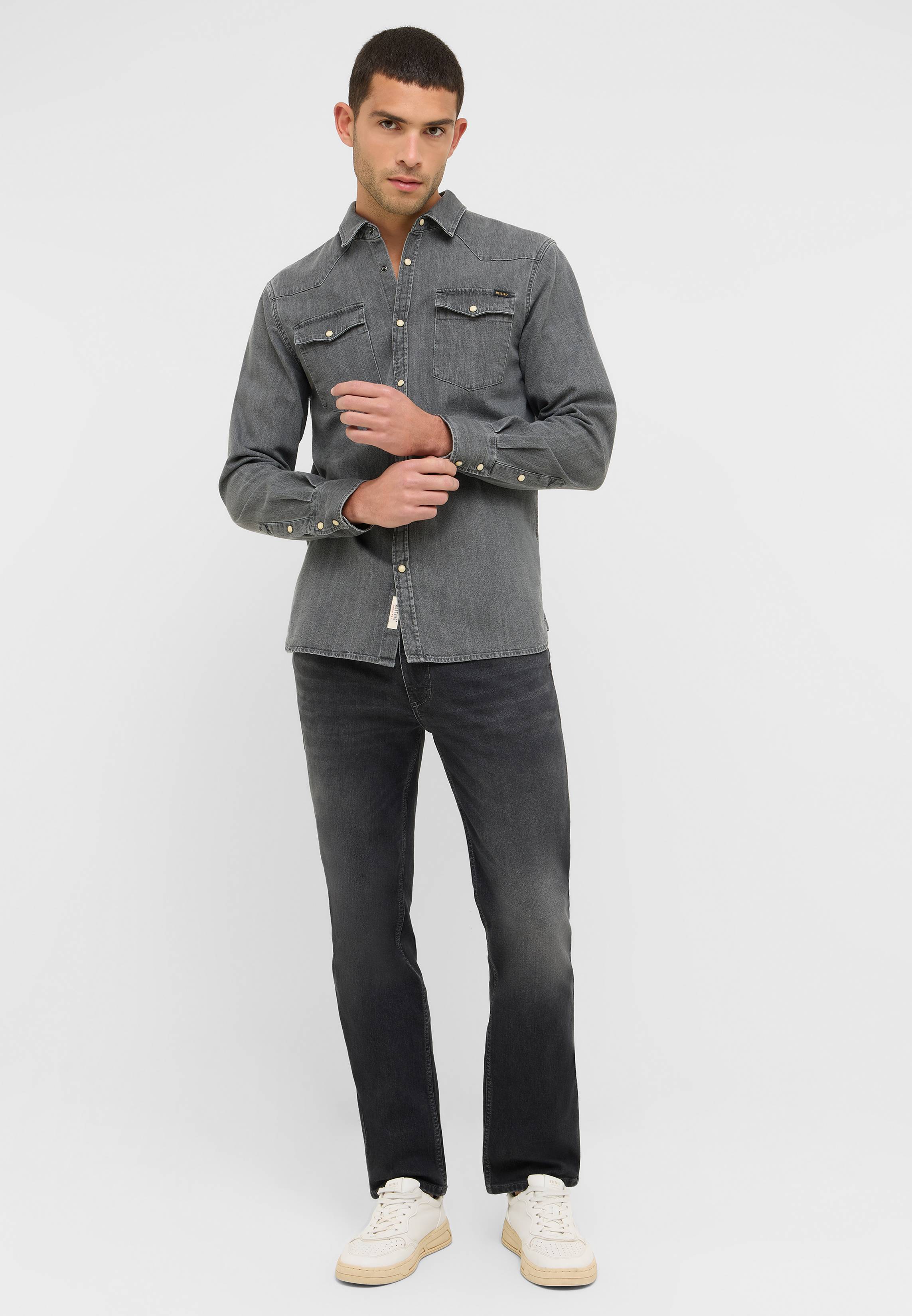 Hosen, Hemd, Langarm, Mann, Person