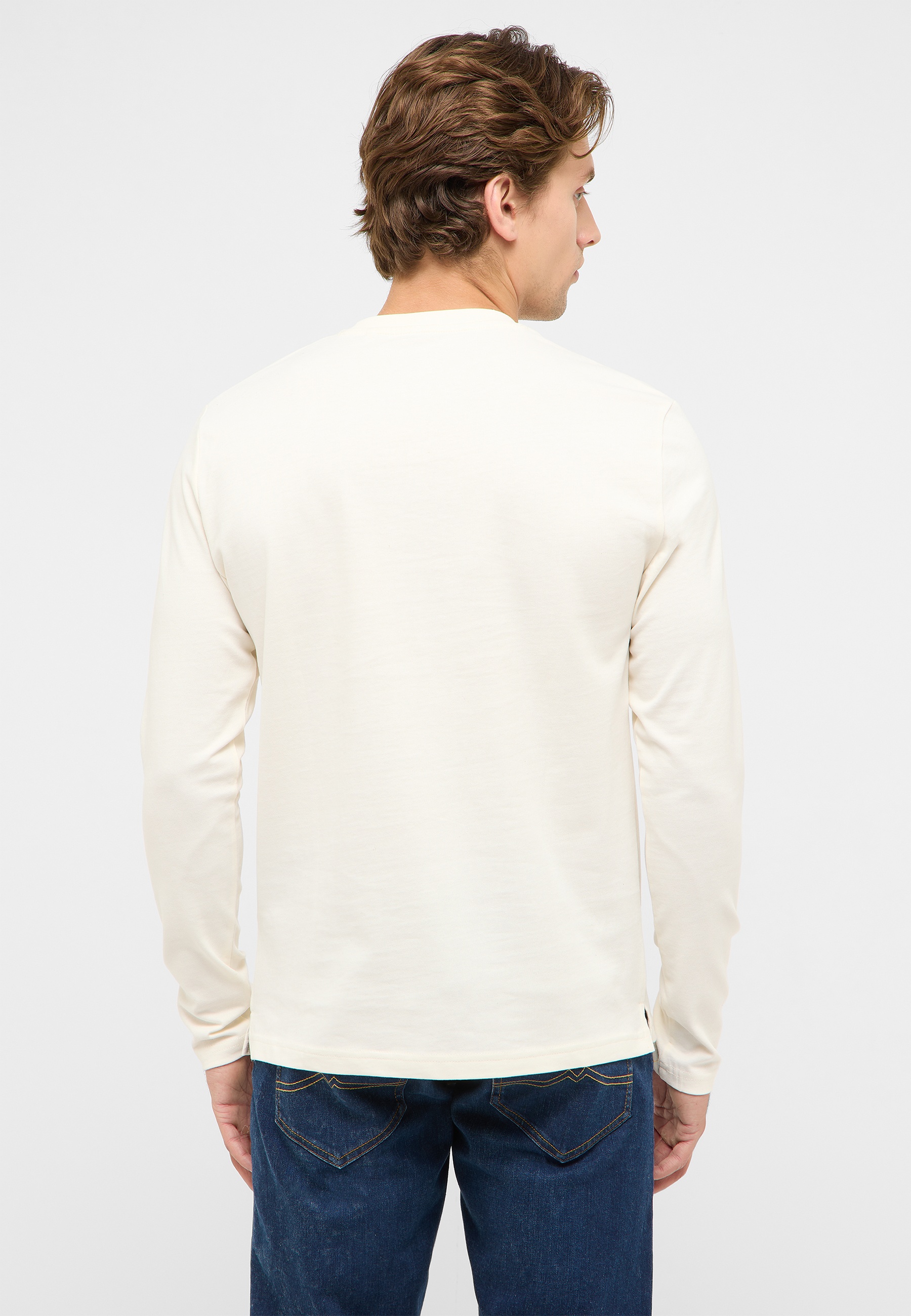 langeärmliges-shirt, cremefarben, baumwolle?, weiches-material, unifarben