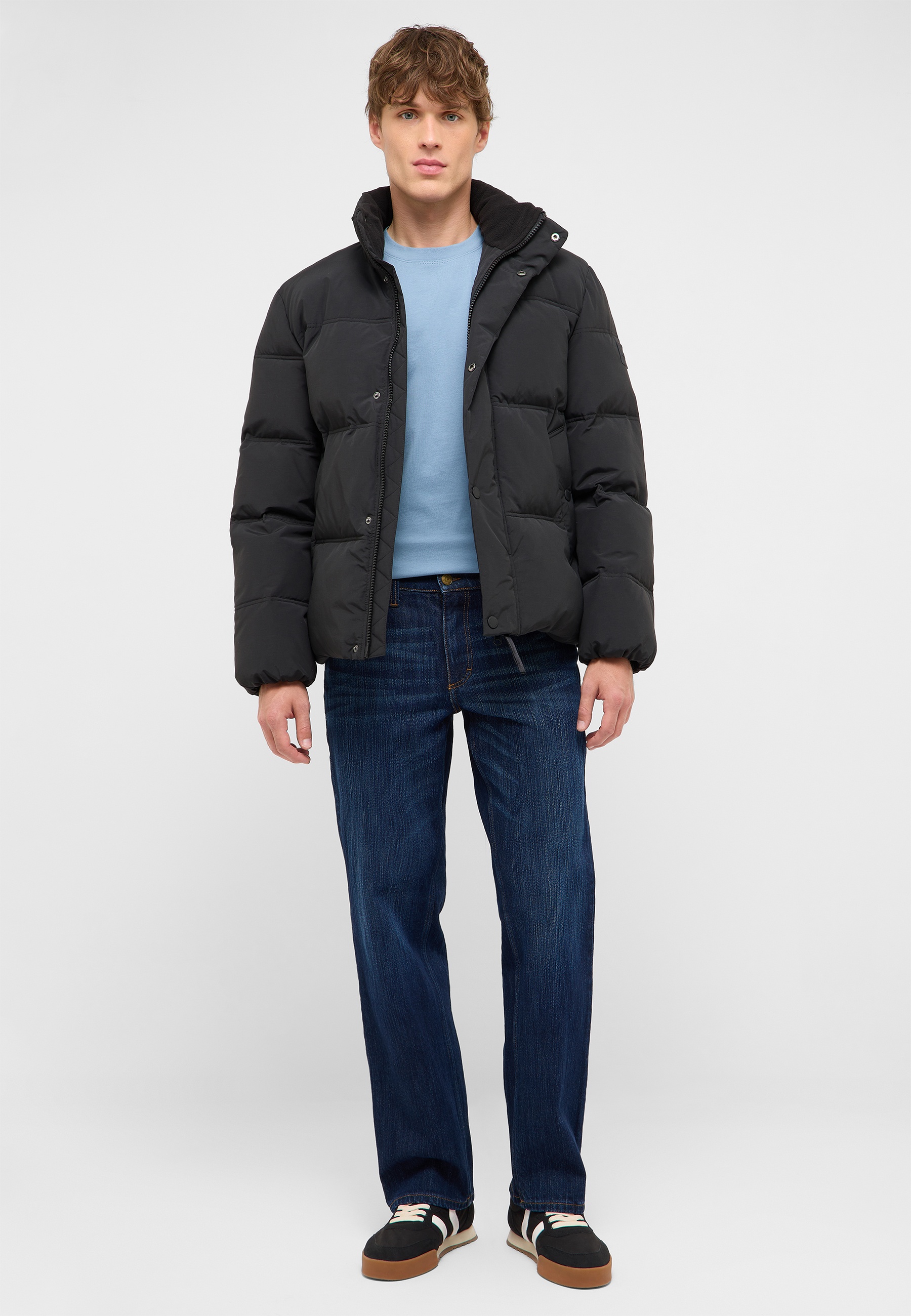 Pufferjacke, Daunenjacke, schwarz, große Passform, Reißverschluss