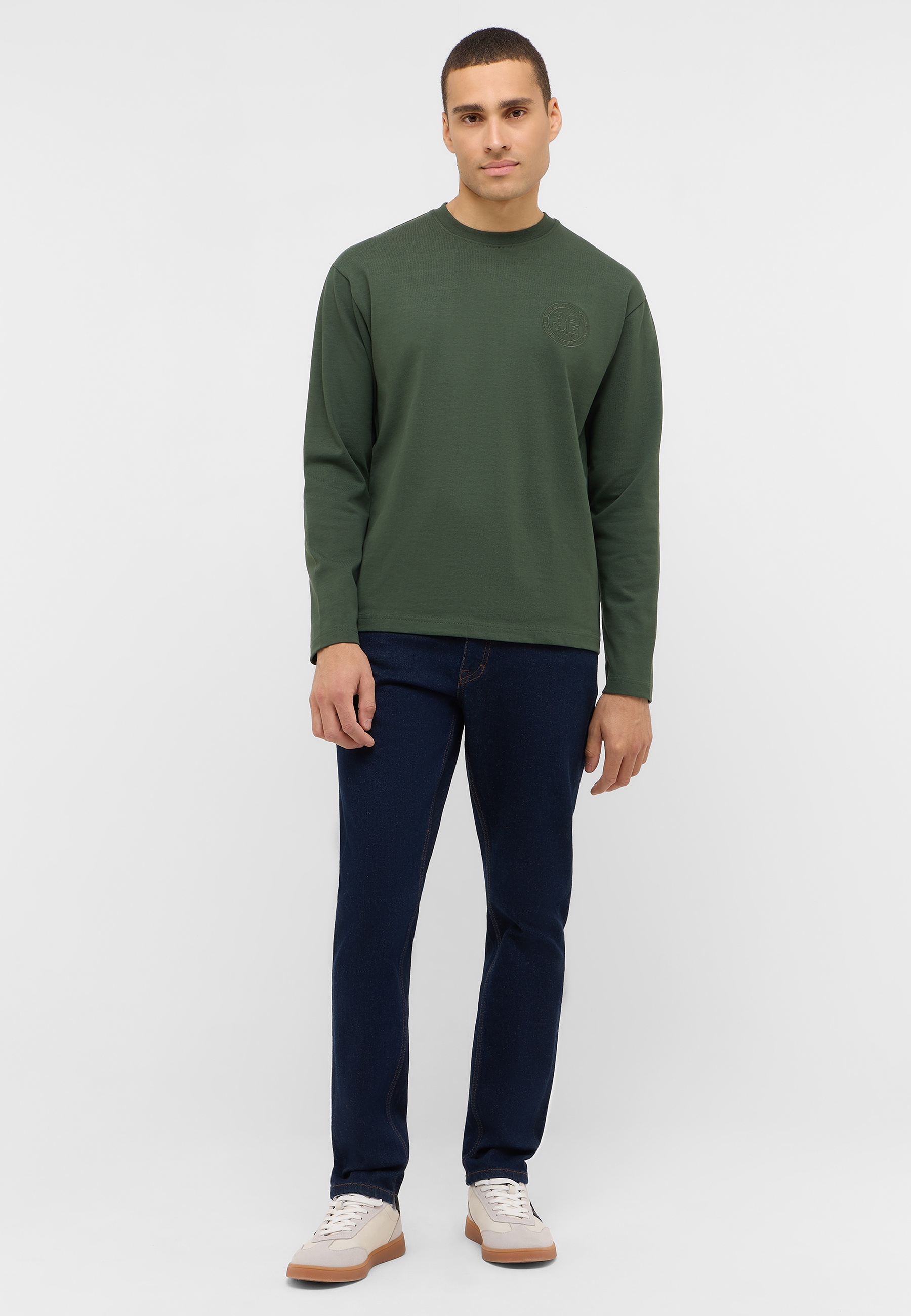 Langarm, Erwachsener, Männlich, Mann, Person