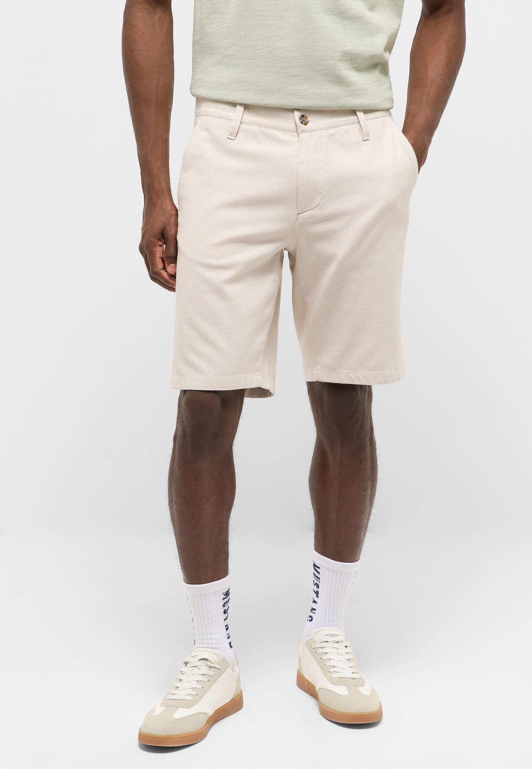 Short Style Brad Chino Shorts