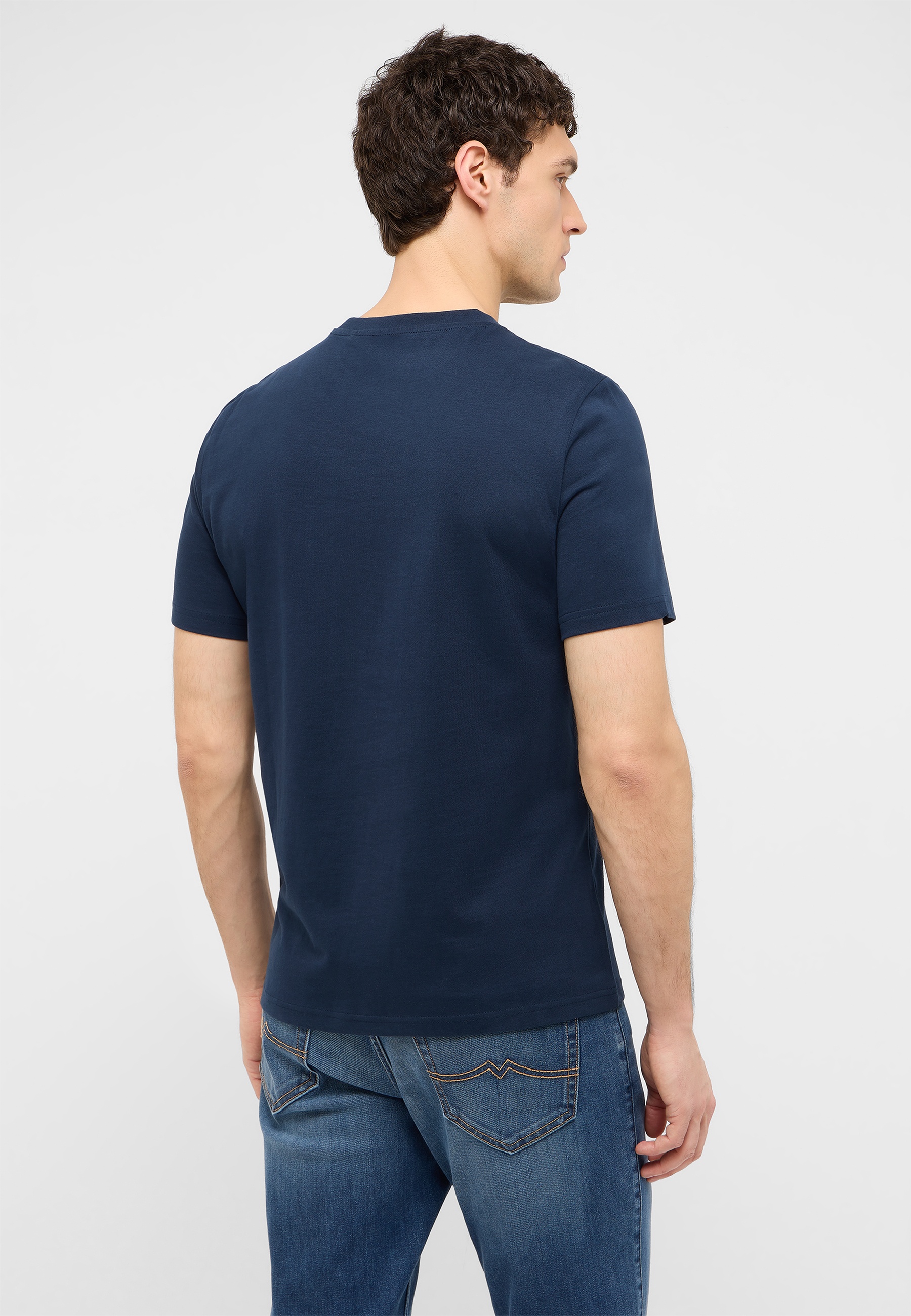 T-Shirt Style Austin