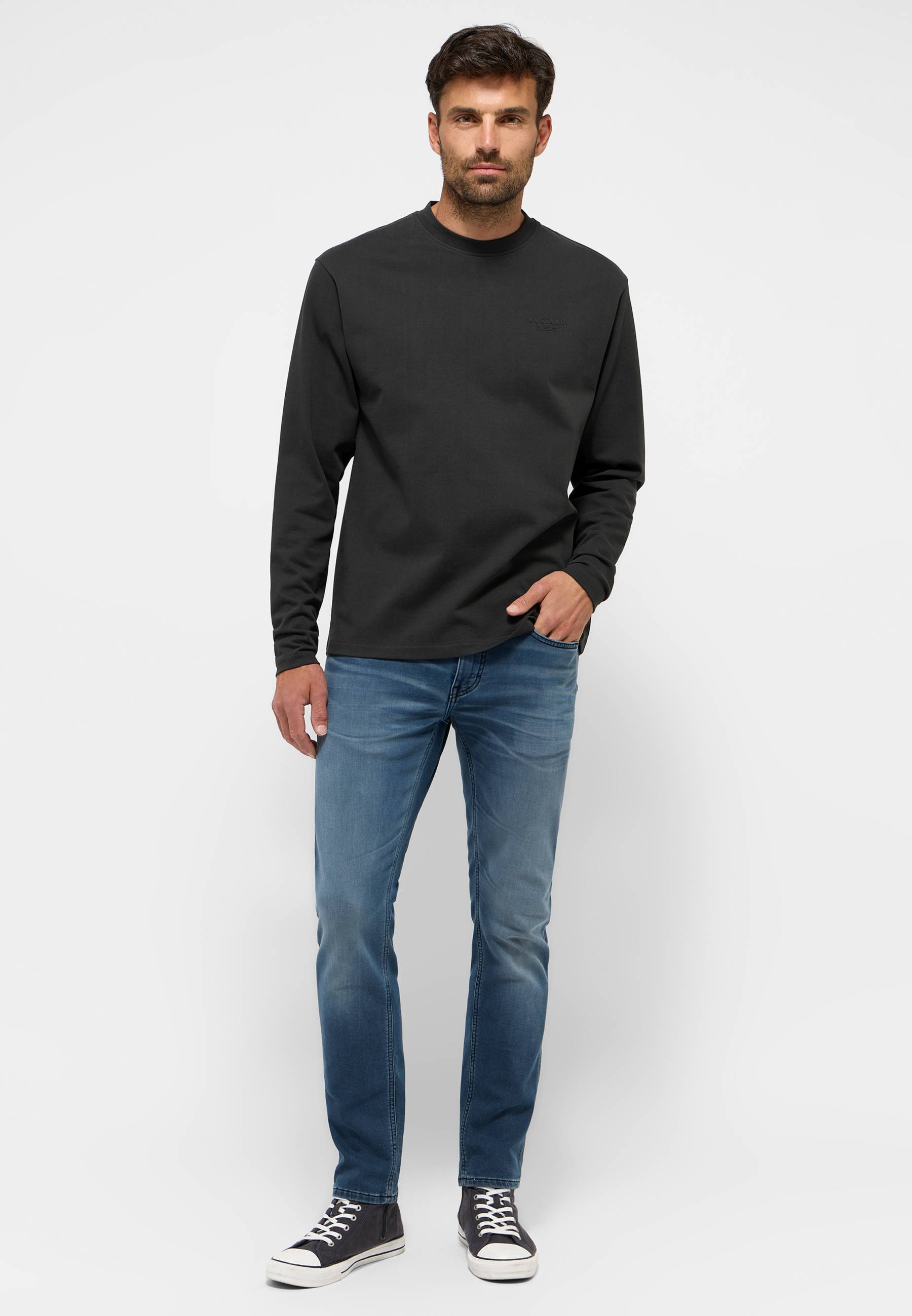 Langarm, Hosen, Erwachsener, Mann, Person