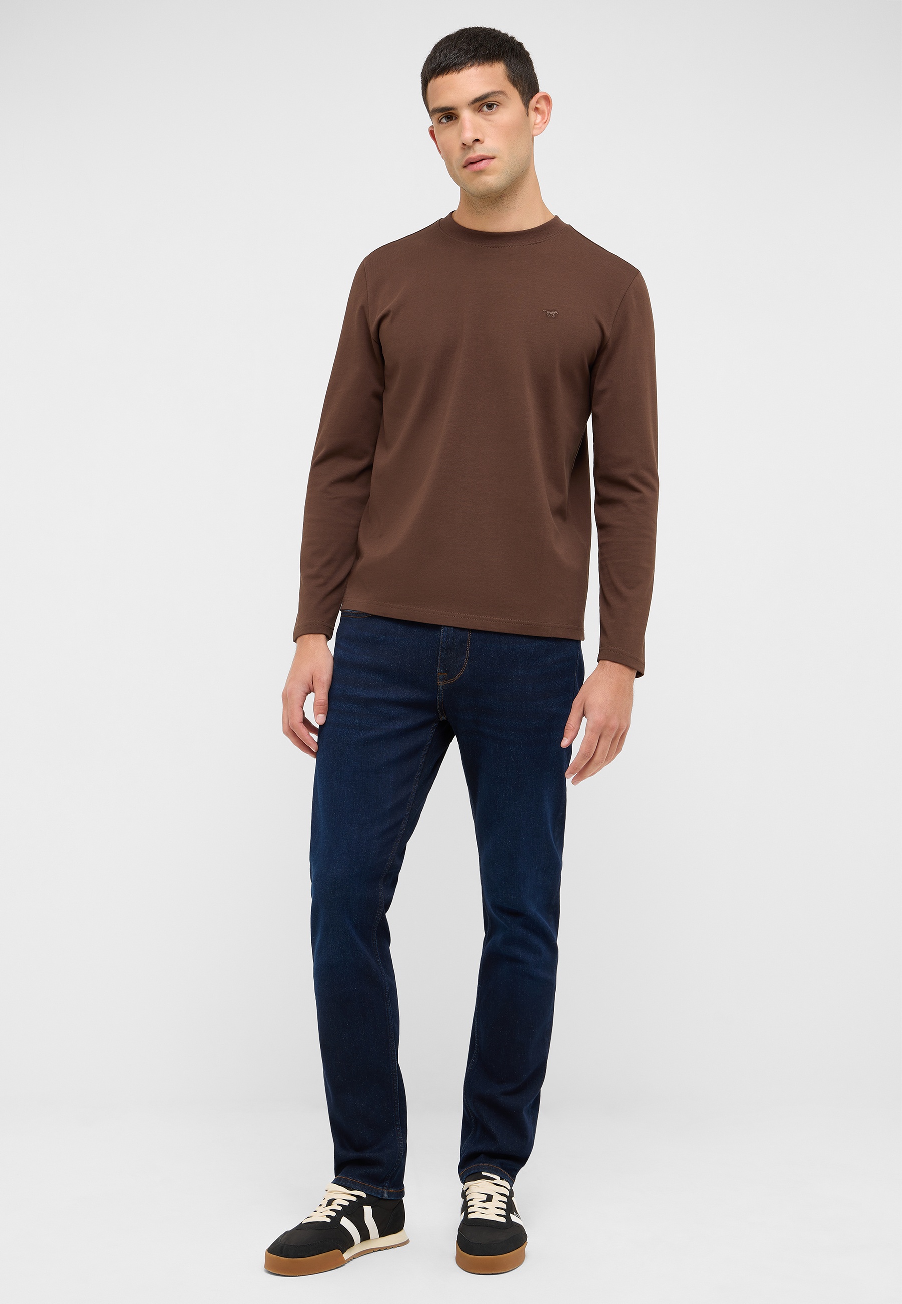 Langarm, Hosen, Erwachsener, Mann, Person