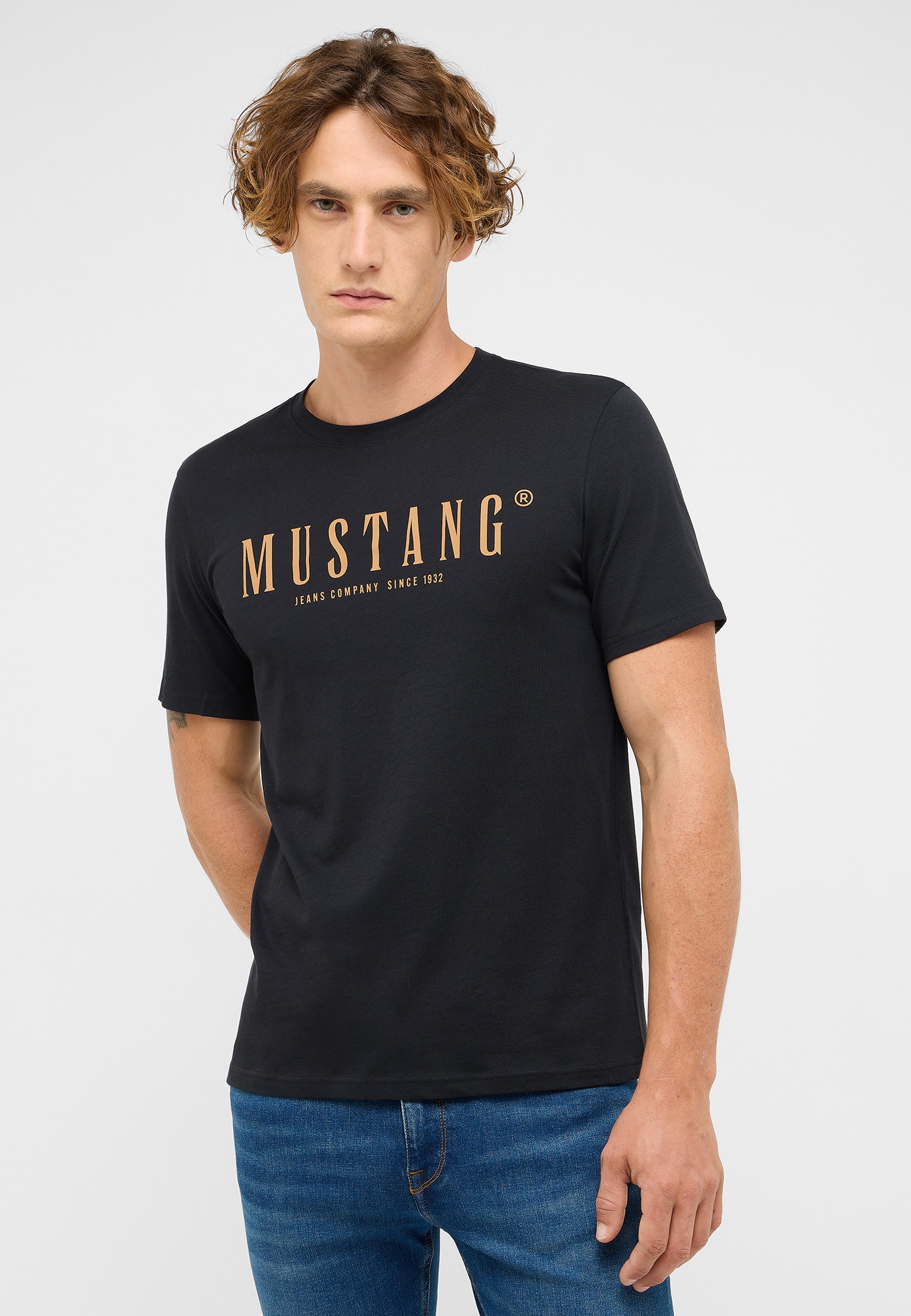 Bekleidung, T-shirt, Hemd, Person