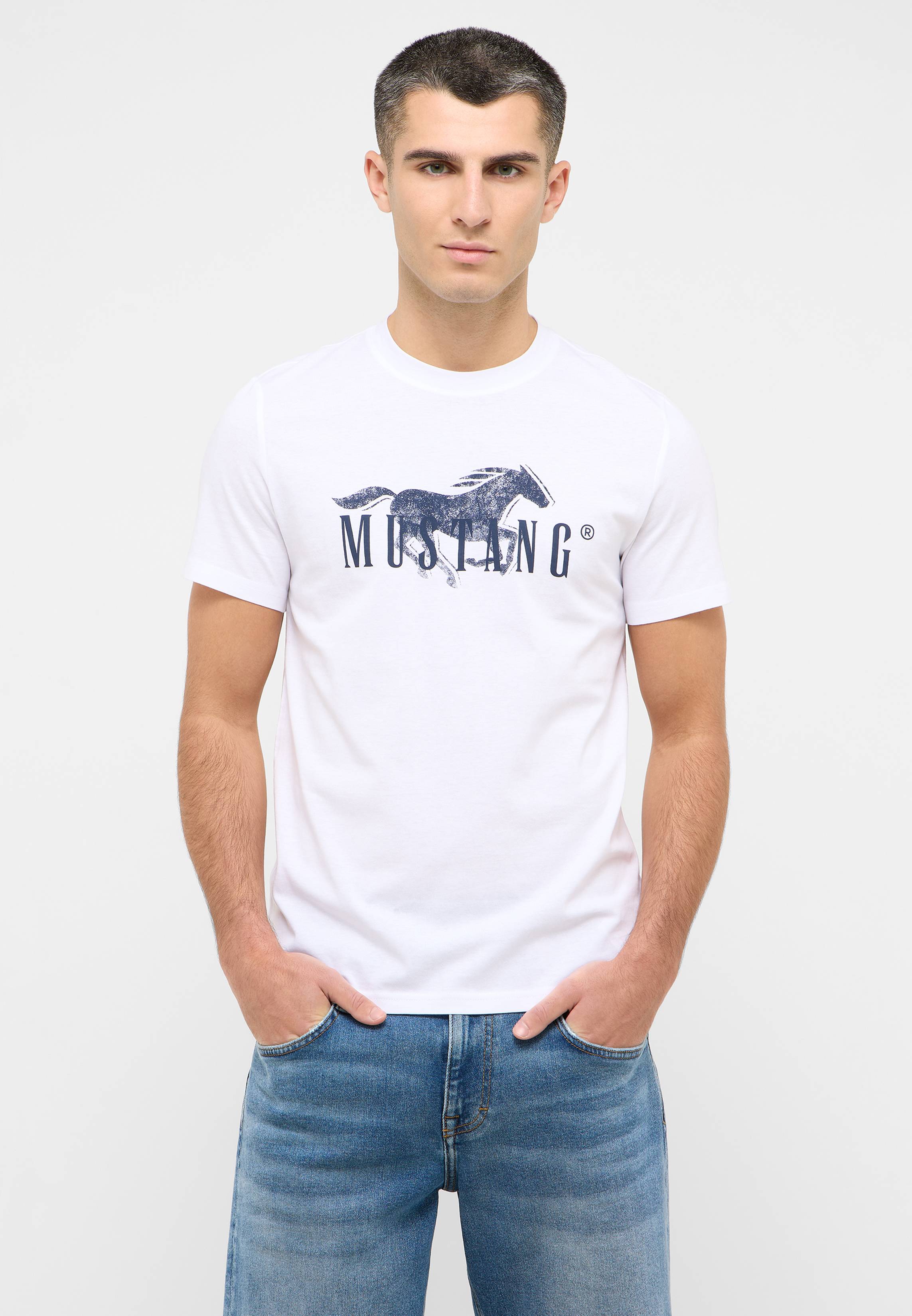 T-shirt, Hemd, Erwachsener, Mann, Person