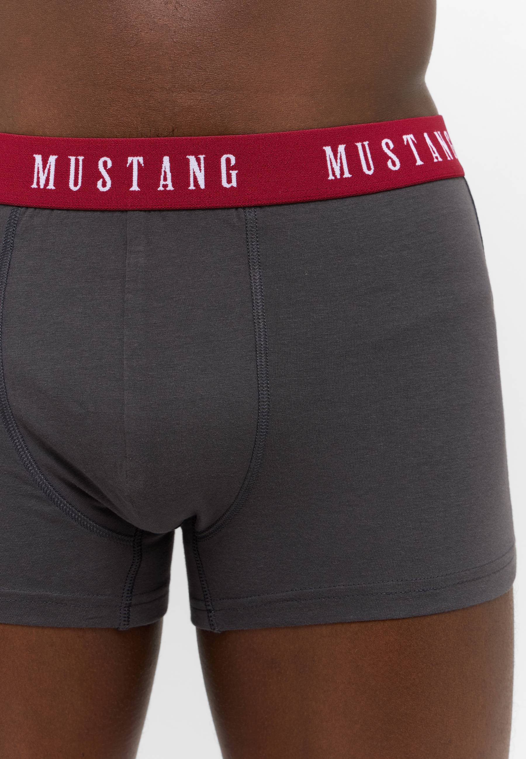 Bekleidung, Unterwäsche, Kurze Hosen