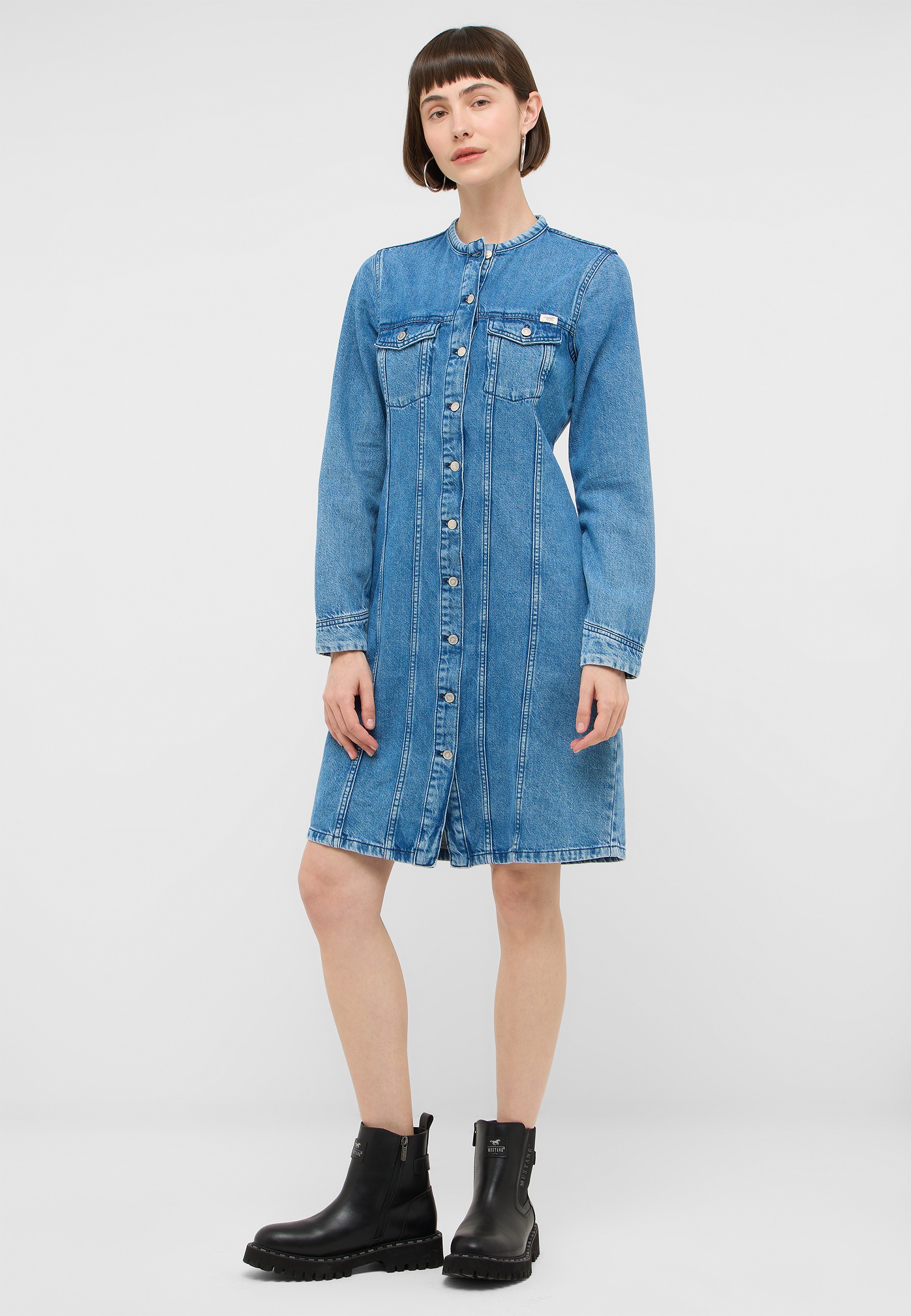 Jeanskleid, Denim, Knopfleiste, Langärmelig, Figurbetont