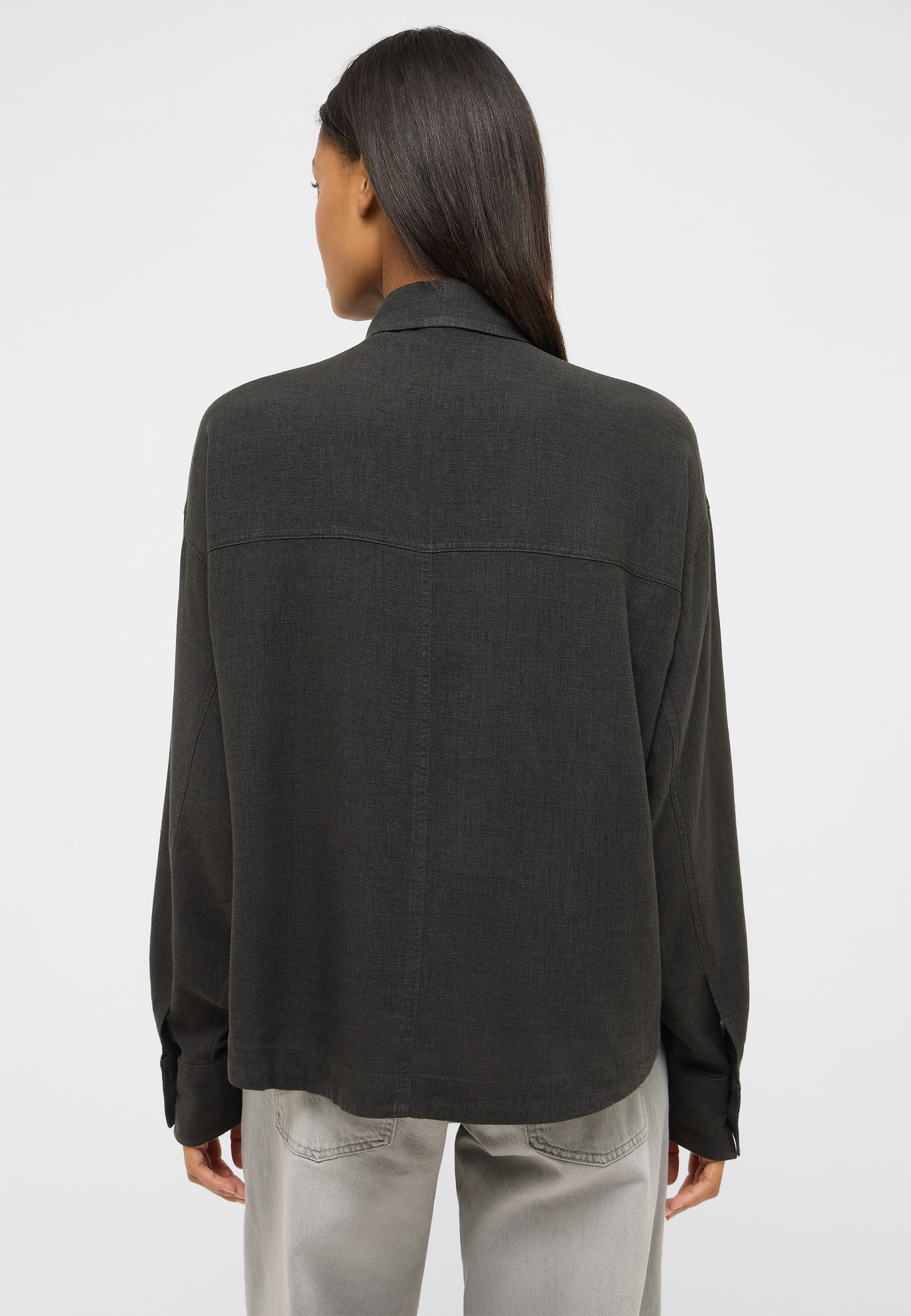 dunklejacke, oversized, langarm, reverskragen, hemdenstil?