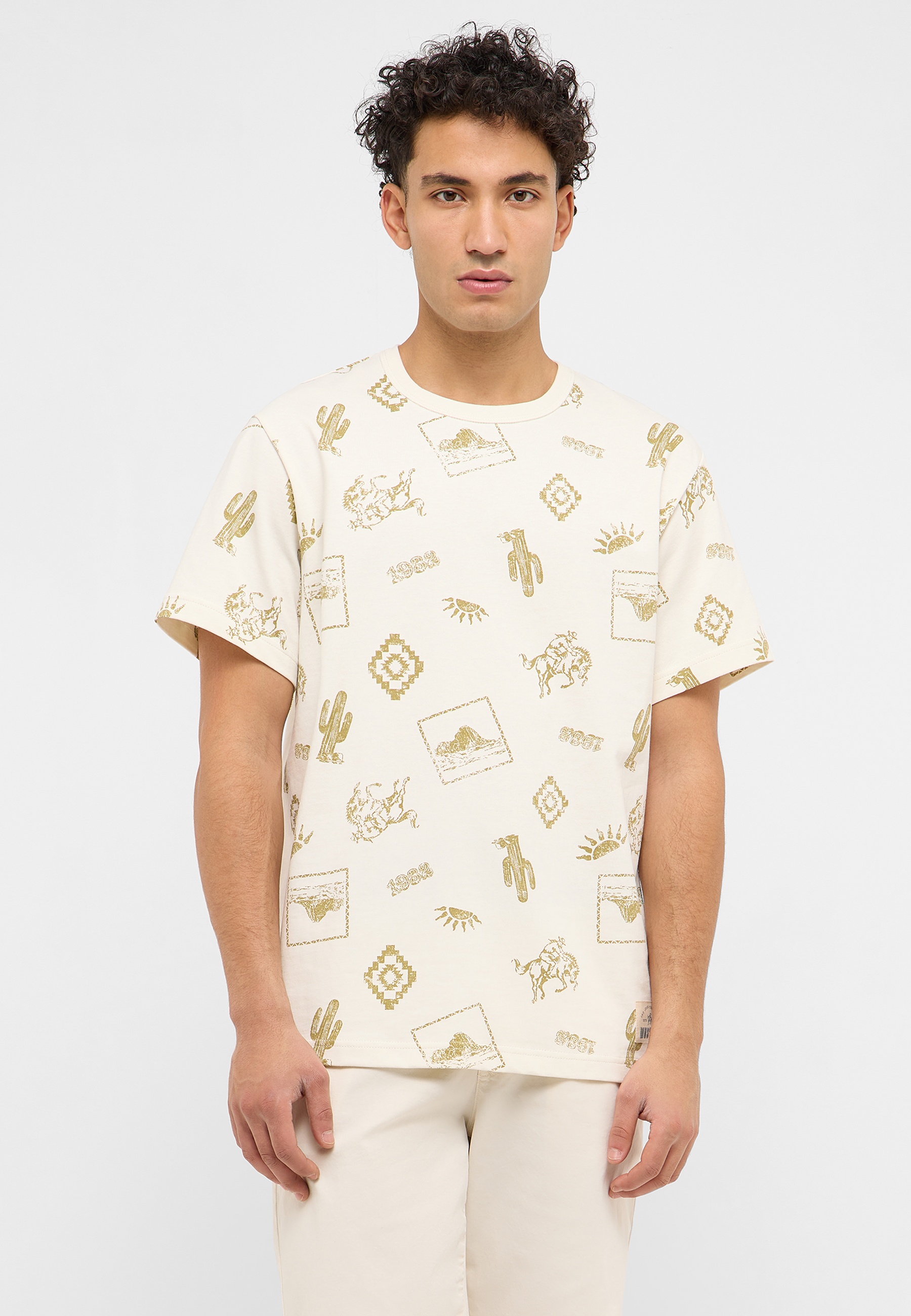 T-shirt, Person, Hemd, Gesicht, Ärmel