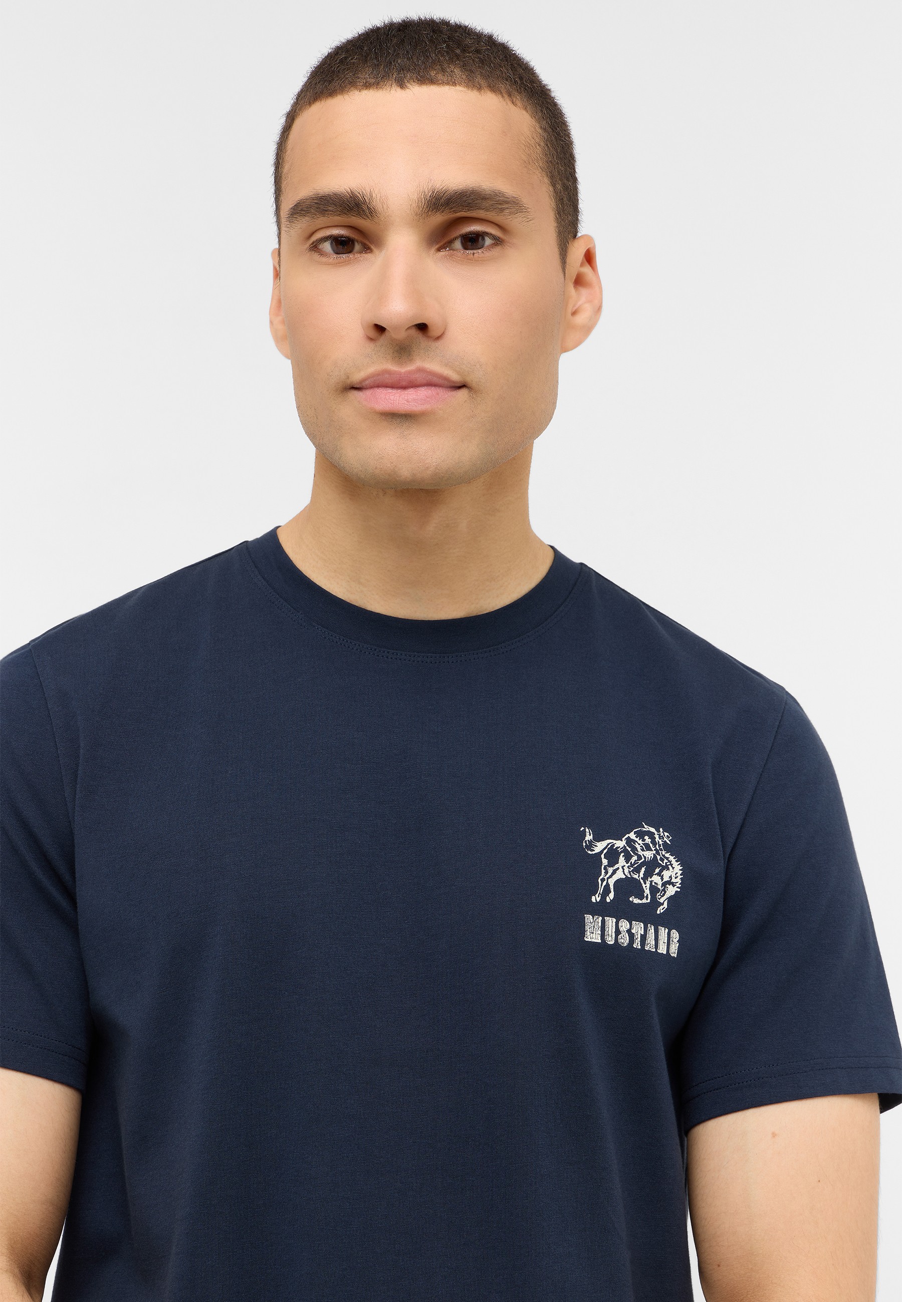 T-shirt, Kopf, Hals, Person, Portrait