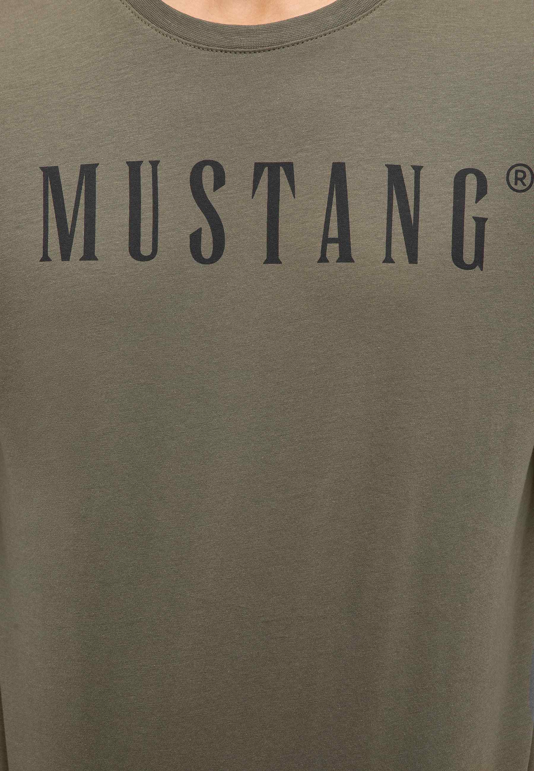 Bekleidung, T-shirt, Langarm, Ärmel, Buch