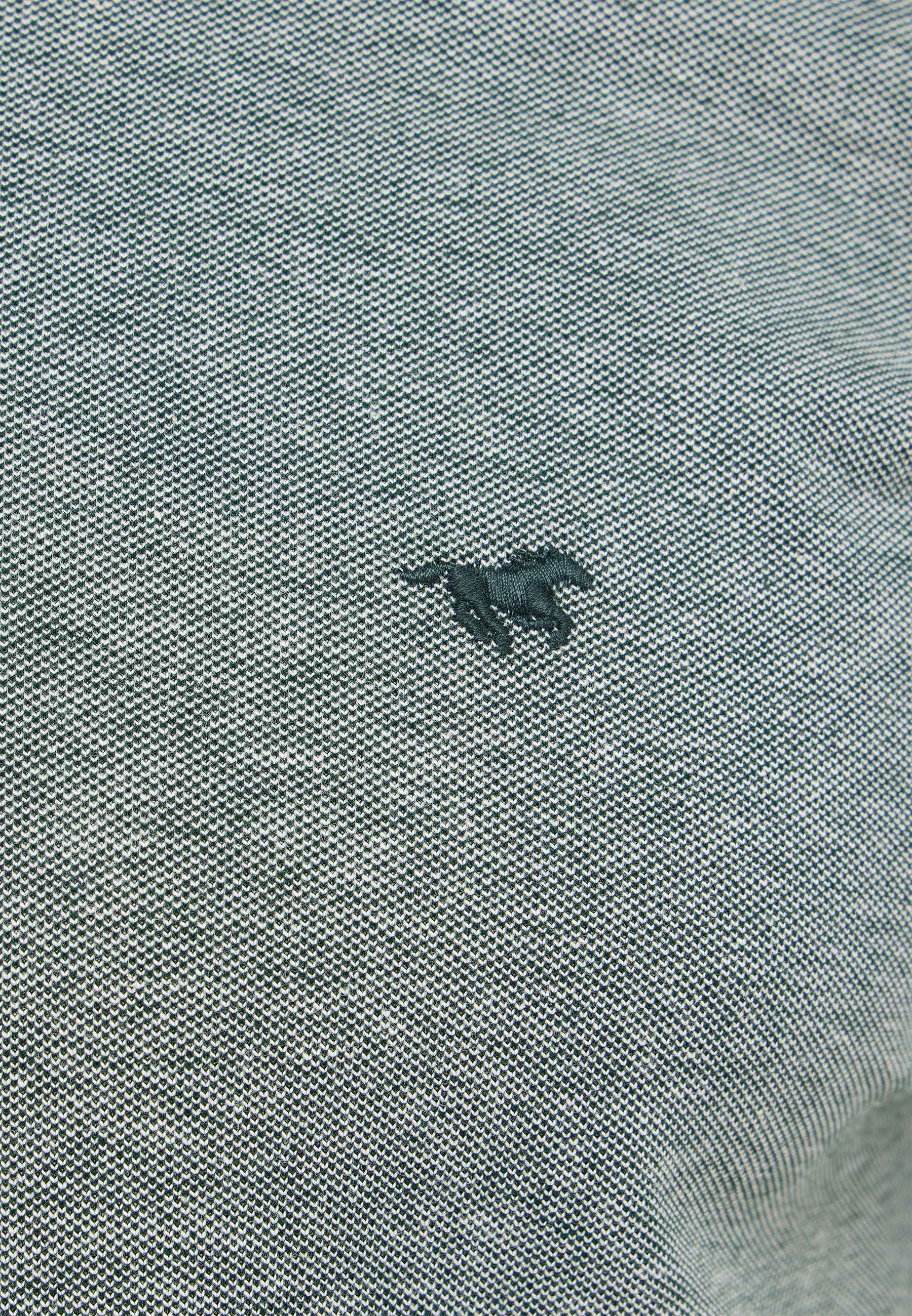 Jeans, Denim, Naht, kleines Logo, Löchli
